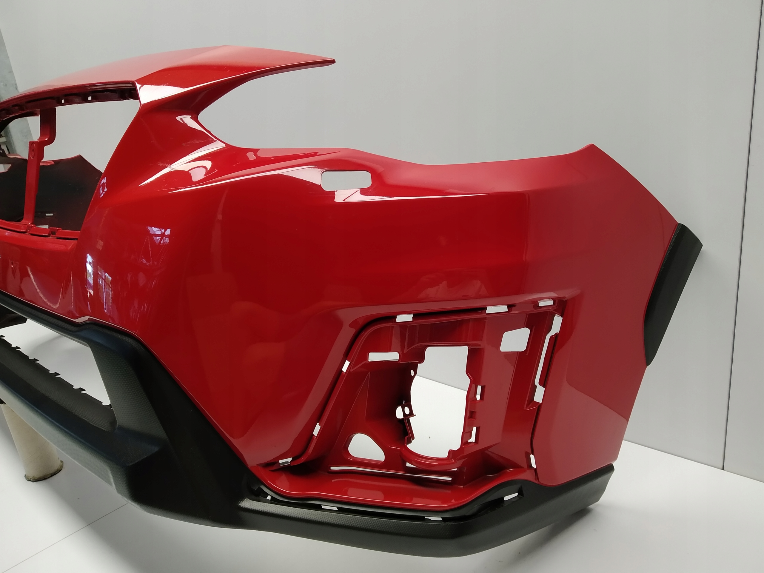17r-- Subaru XV II Crosstrek bumper front red