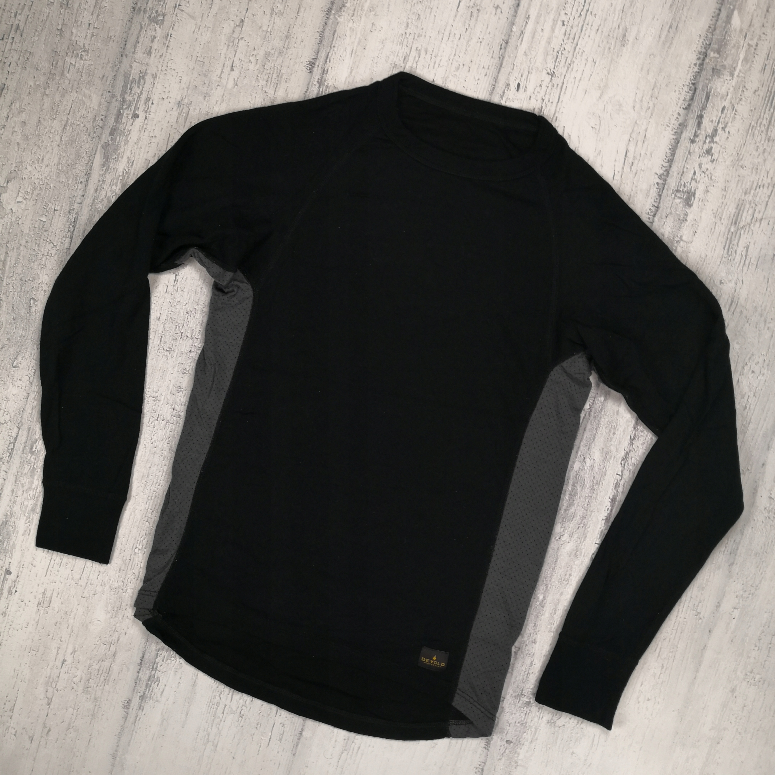 DEVOLD PROTECTION 120-228 SHIRT MĘSKA KOSZULKA WEŁNIANA WEŁNA MERINO M Marka Devold