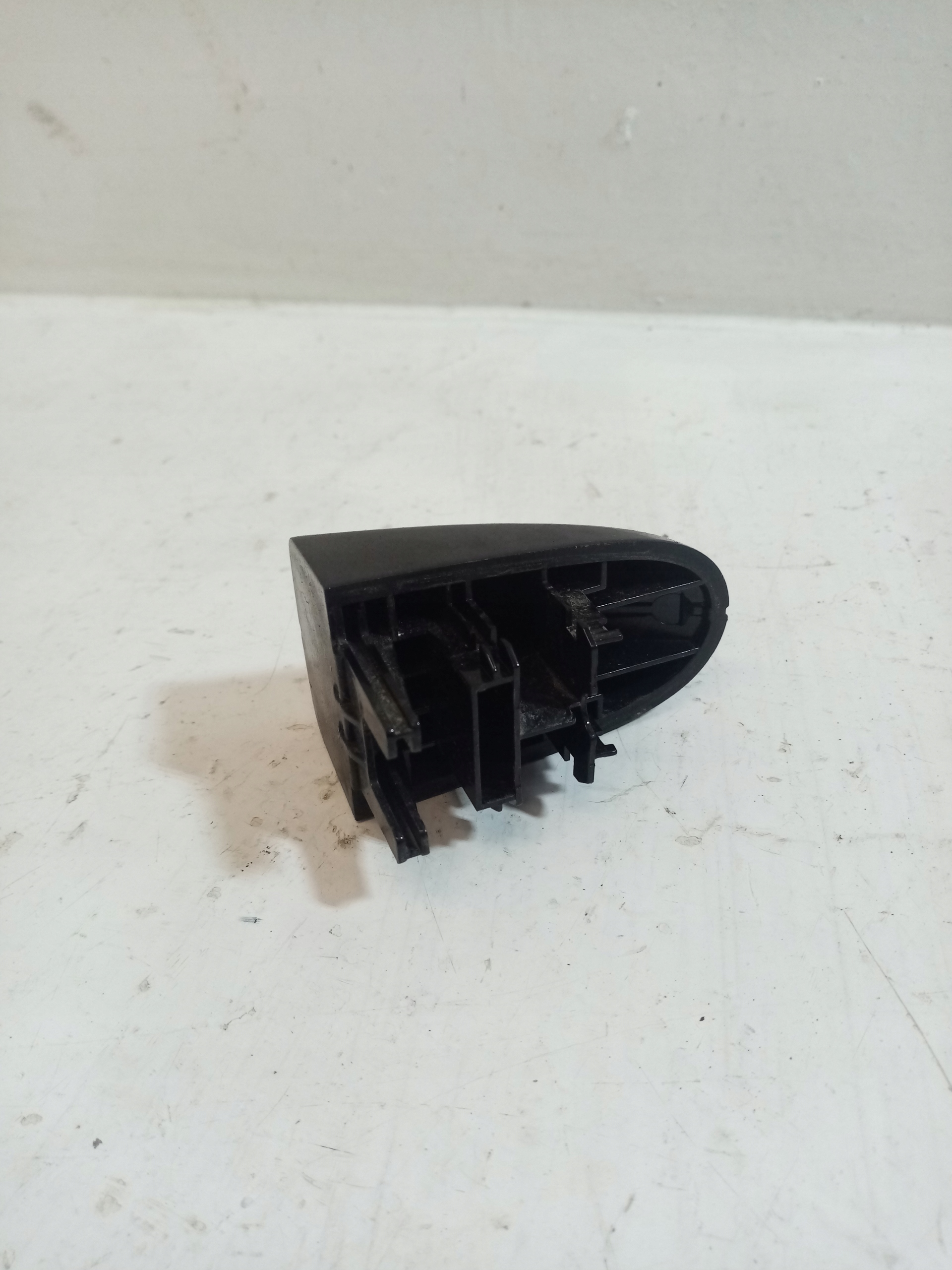 handle right front exterior FORD MONDEO MK 4 6M21-U22404-BC