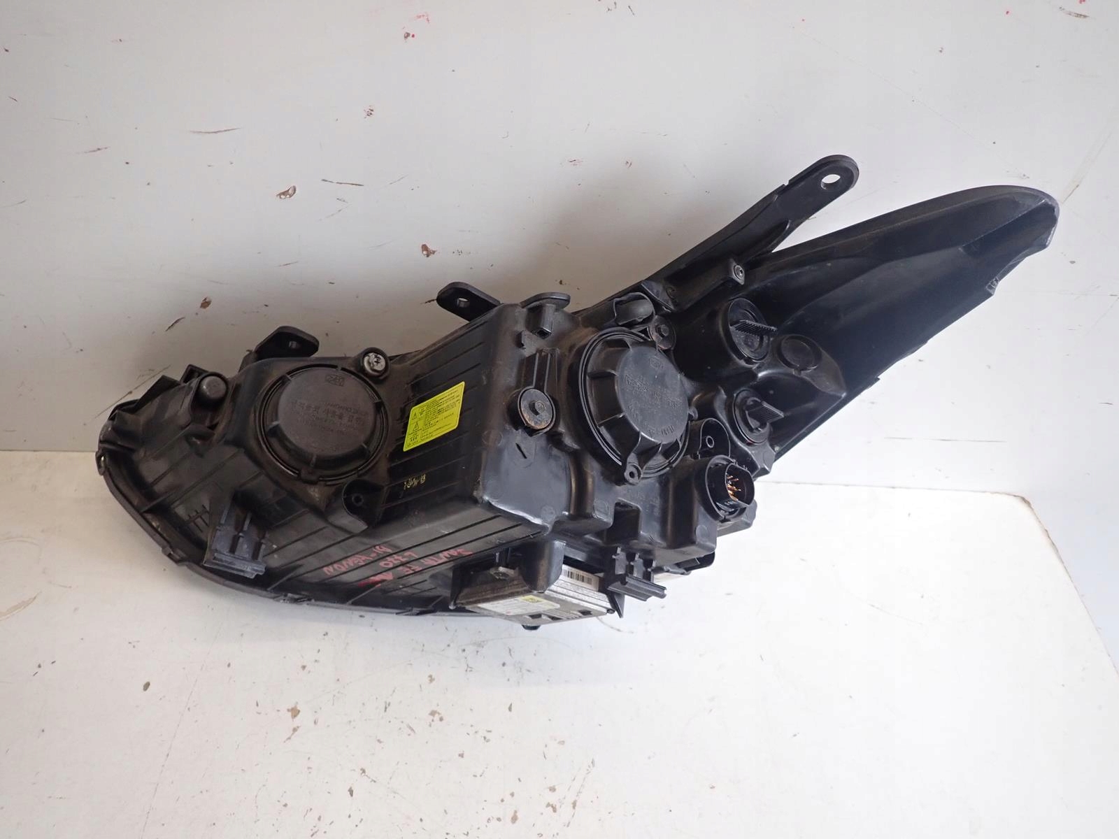 light front right HYUNDAI SANTA FE III 12 BI-XENON