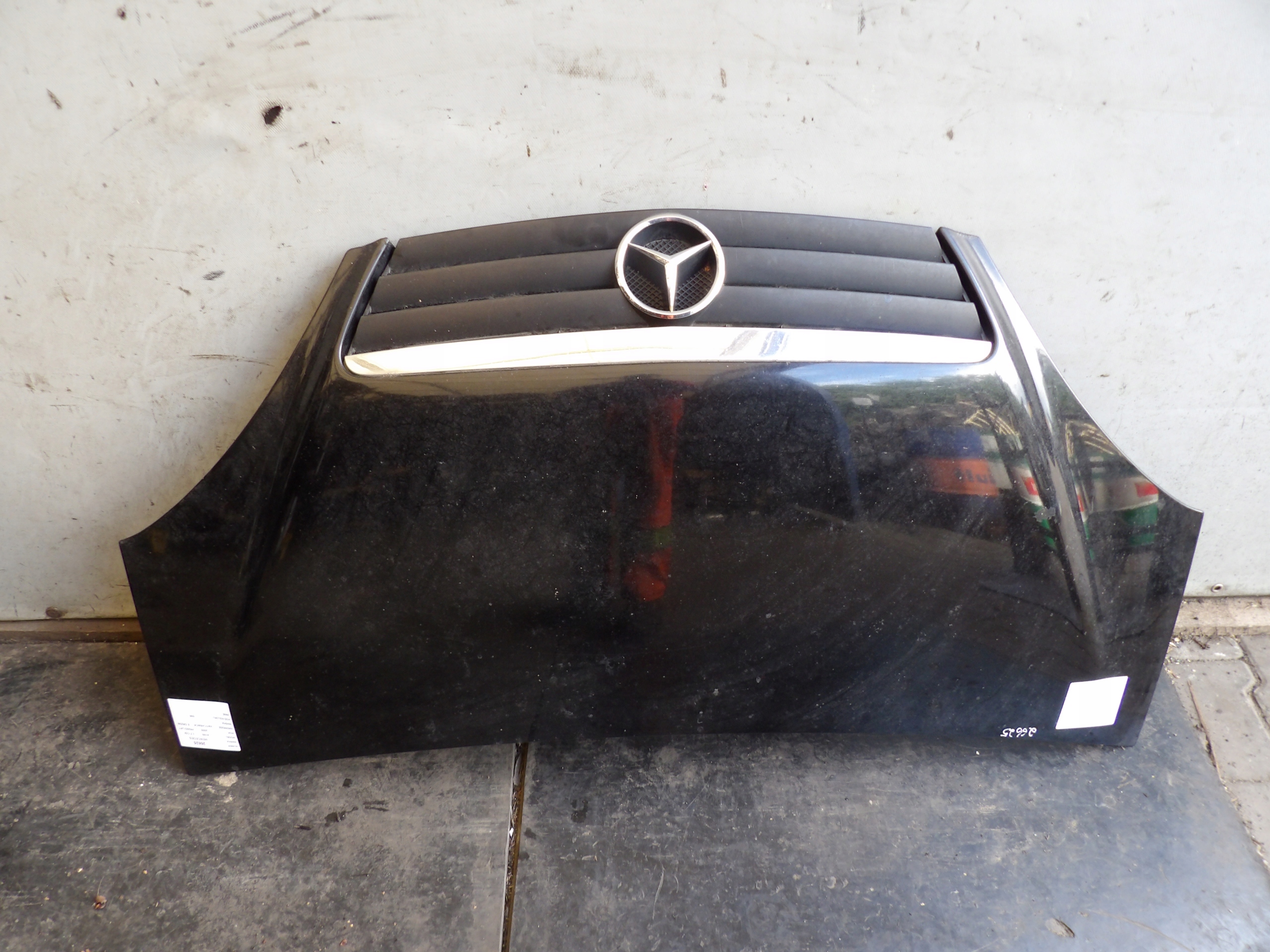 Mercedes W168 Capot lak. 696