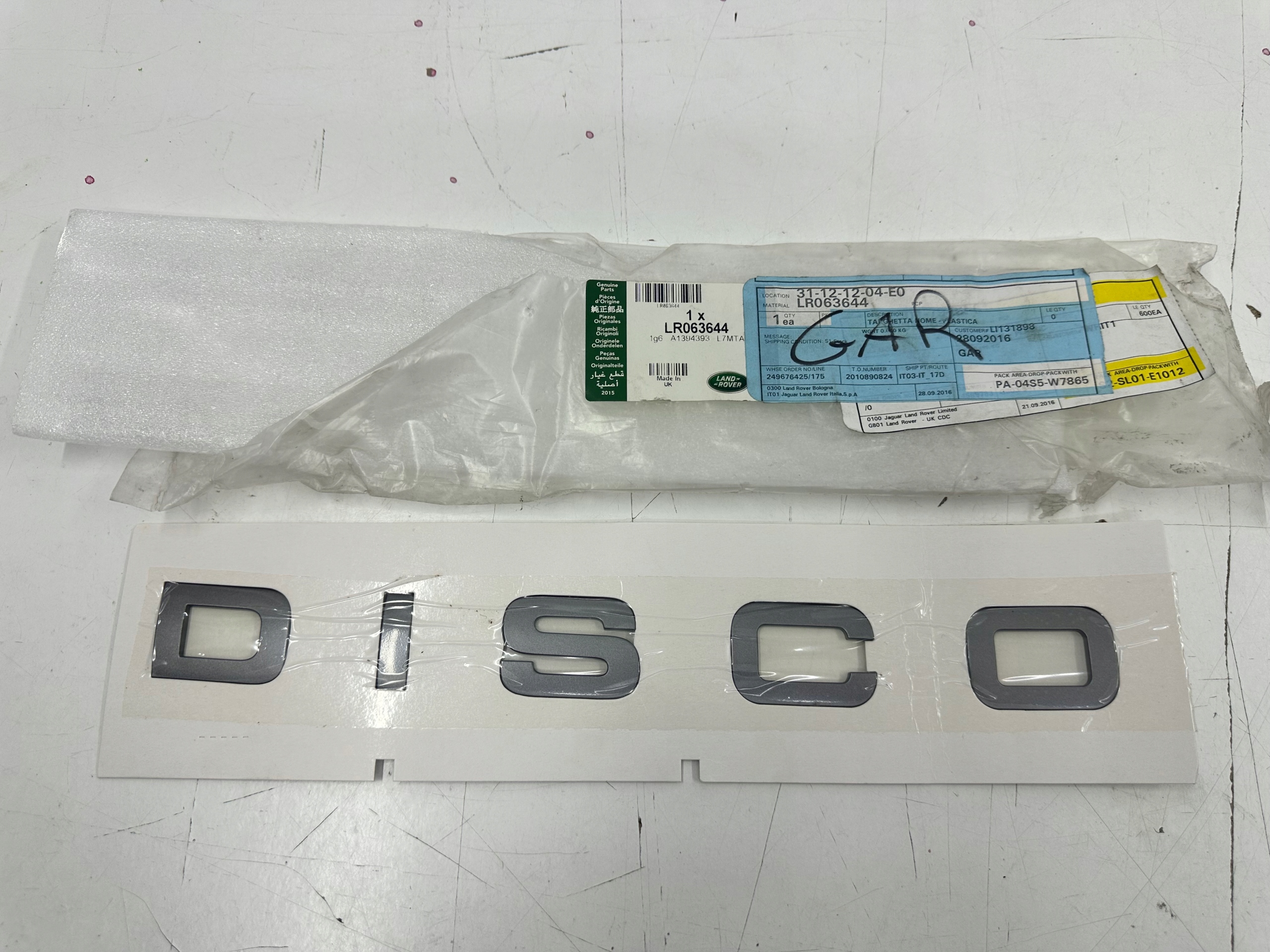 EMBLEMAT LOGO ZNACZEK NAPIS NA KLAPĘ TYŁ BAGAŻNIKA LAND RANGE ROVER DISCO
