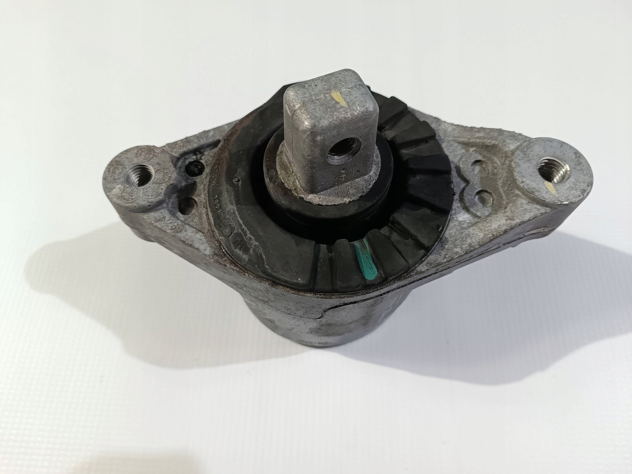 engine mount airbag right Maserati Ghibli (M157) 3.0L 2013