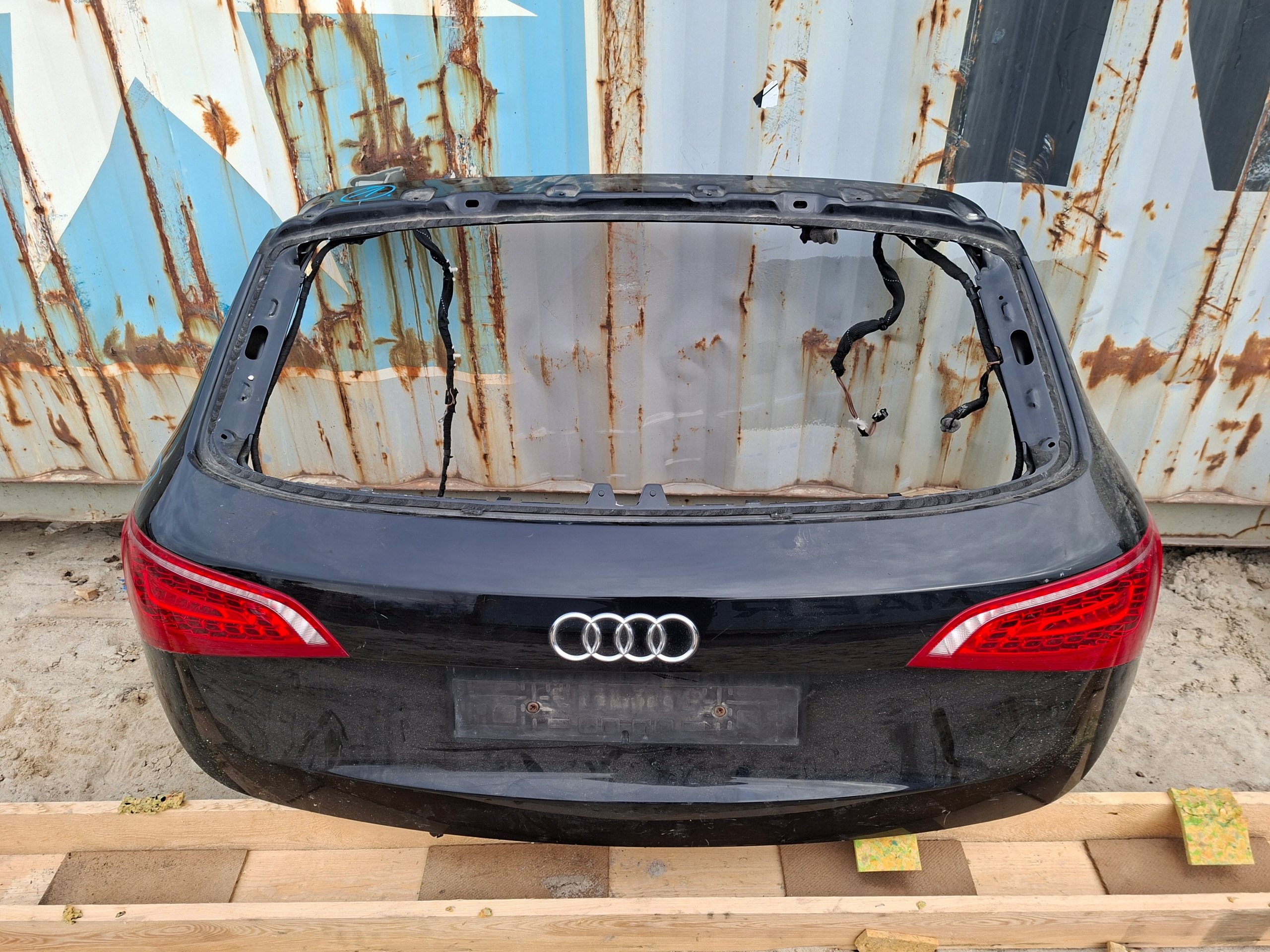 trunk door boot audi q5 8r