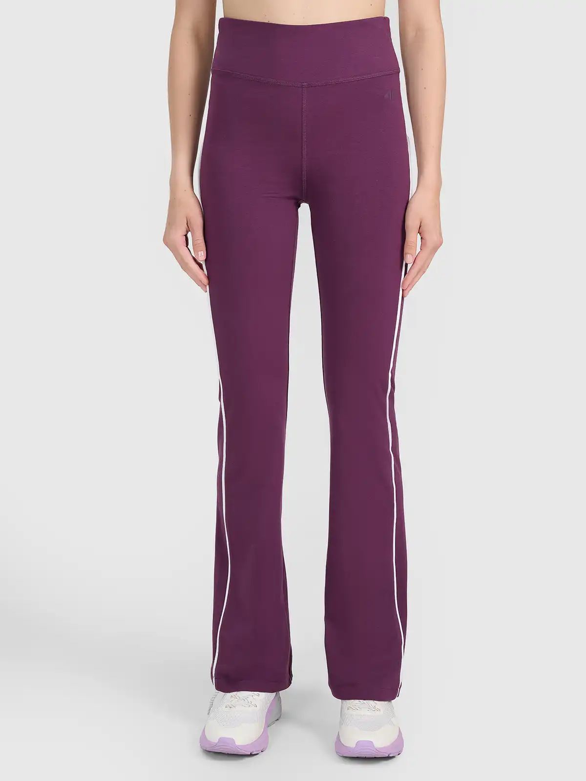 Dámské Sportovní Legíny 4F S Rozšířenými Nohavicemi A Zvony Xs F296