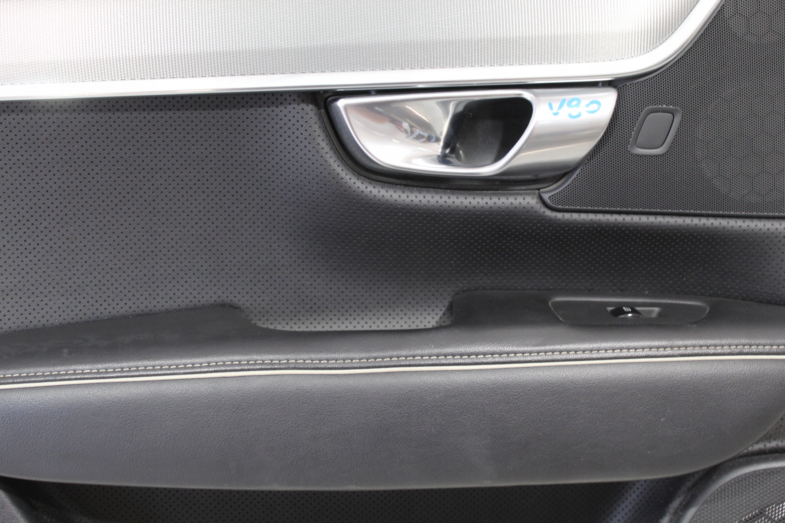 side door left rear part blinds VOLVO V90 R-design
