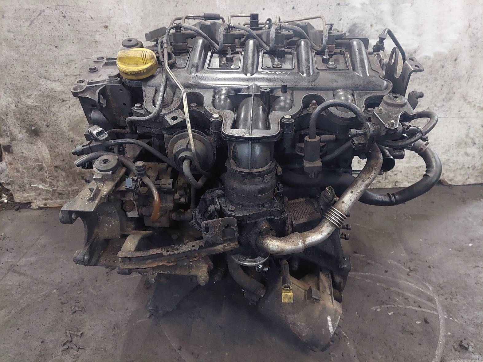 Motor DIESEL + UKLAD WTRYSKOWY + TURBINA RENAULT LAGUNA II G9T702 2.2 DCI