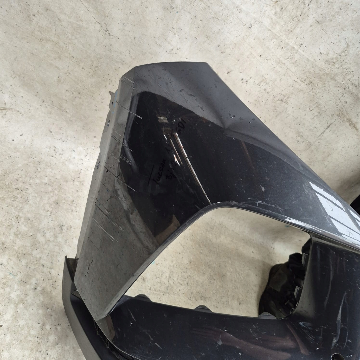 HYUNDAI TUCSON IV 4 20- bumper front front 4PDC