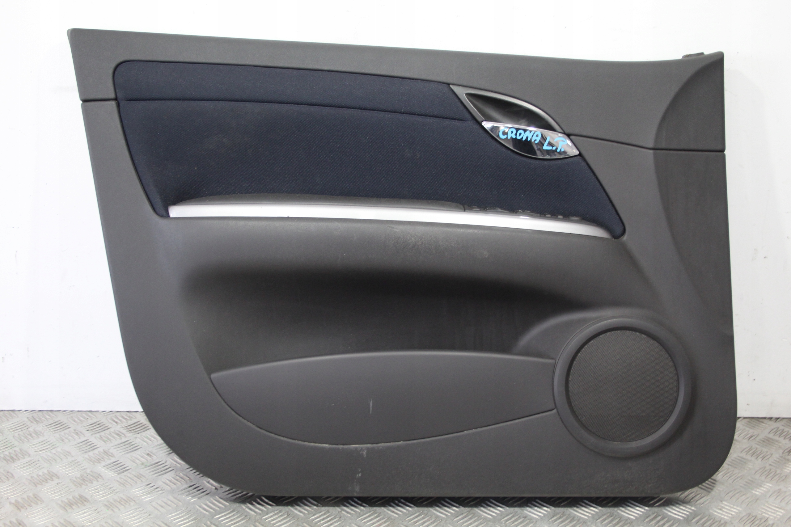 BOCZEK DRZWI LEWY PRZÓD FIAT CROMA LIFT