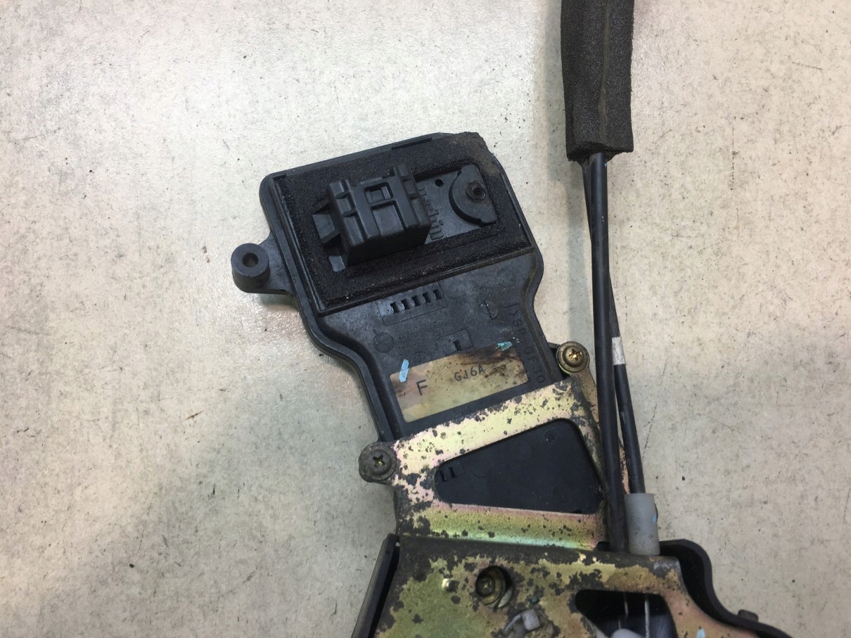 lock door right rear part MAZDA 6 GY 2.0 D 6 PIN
