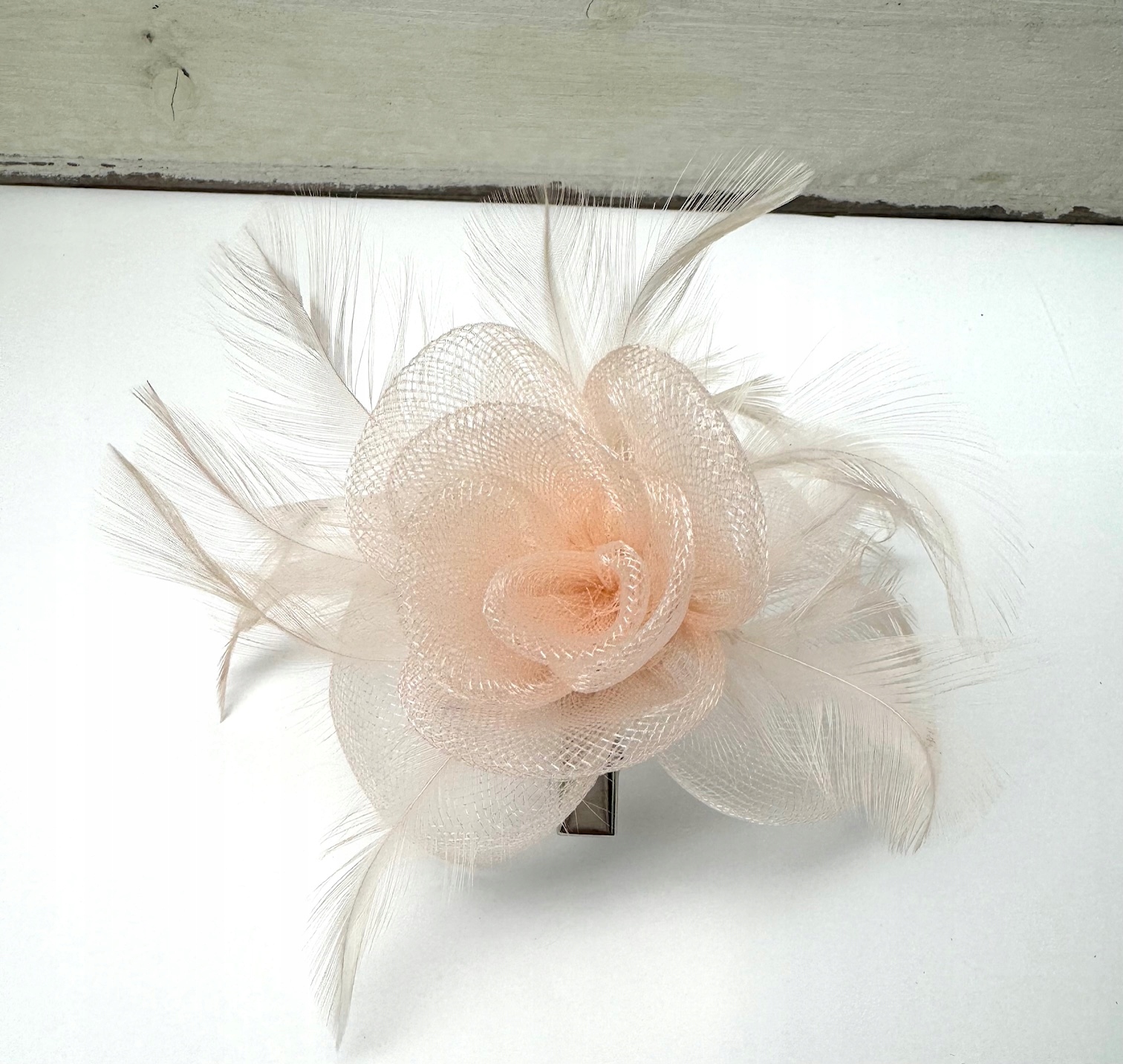 Fascynator na głowę KWIAT Stroik na głowę RÓŻOWY Lolita Accessories Marka Inna marka