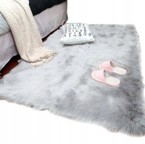 Hustý Koberec Z Umělé Ovčí Kůže 100 x 150 cm XXL