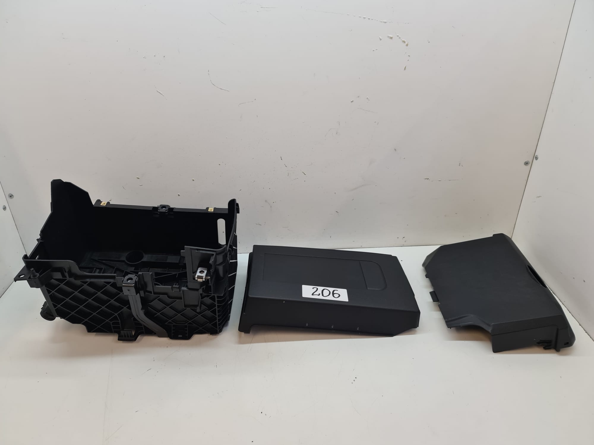 OSLONA AKUMULATORA TRAFIC III VIVARO B 1 6DCI NOWA