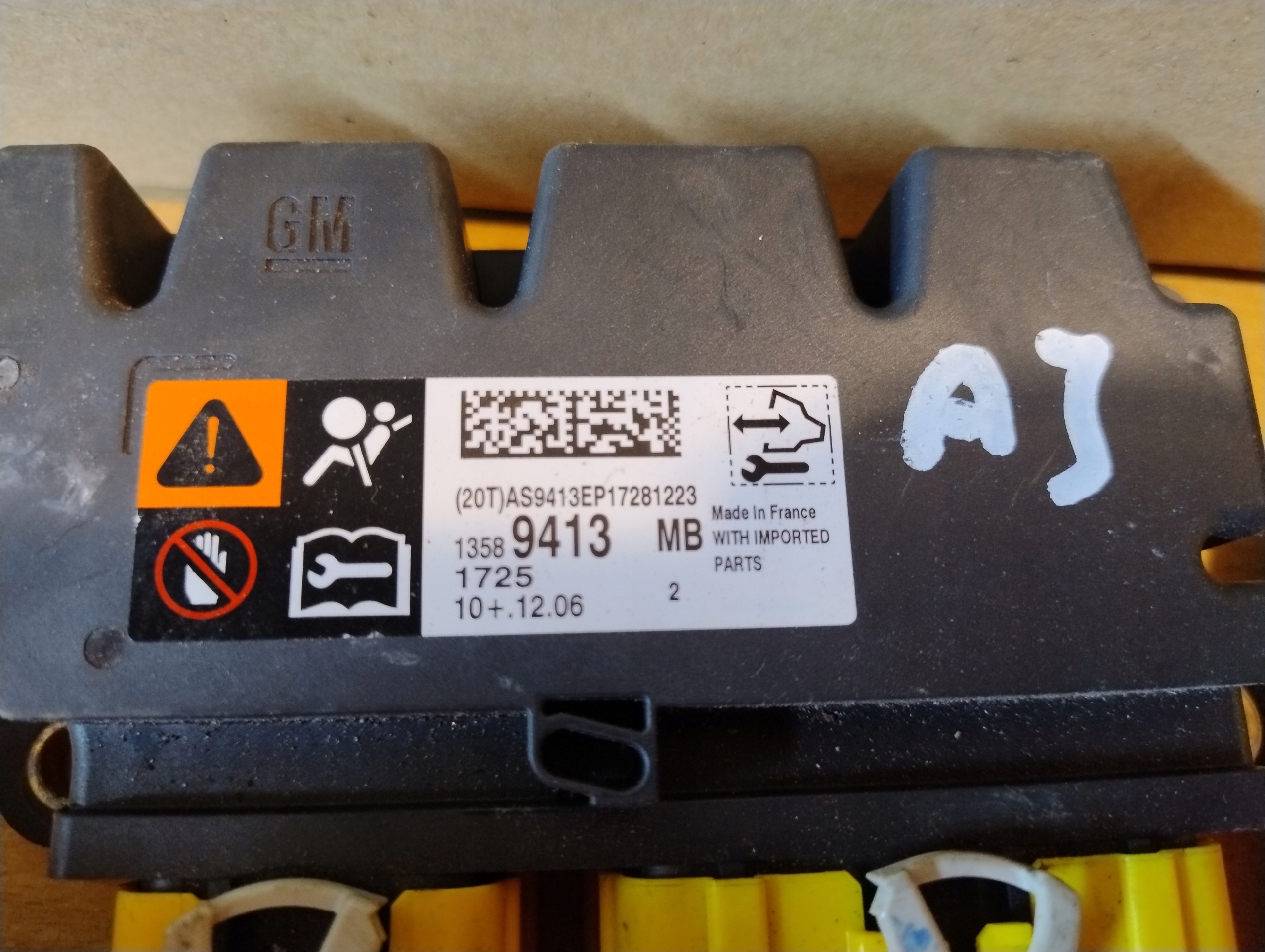 modulo airbag OPEL ASTRA J ZAFIRA C 13589413