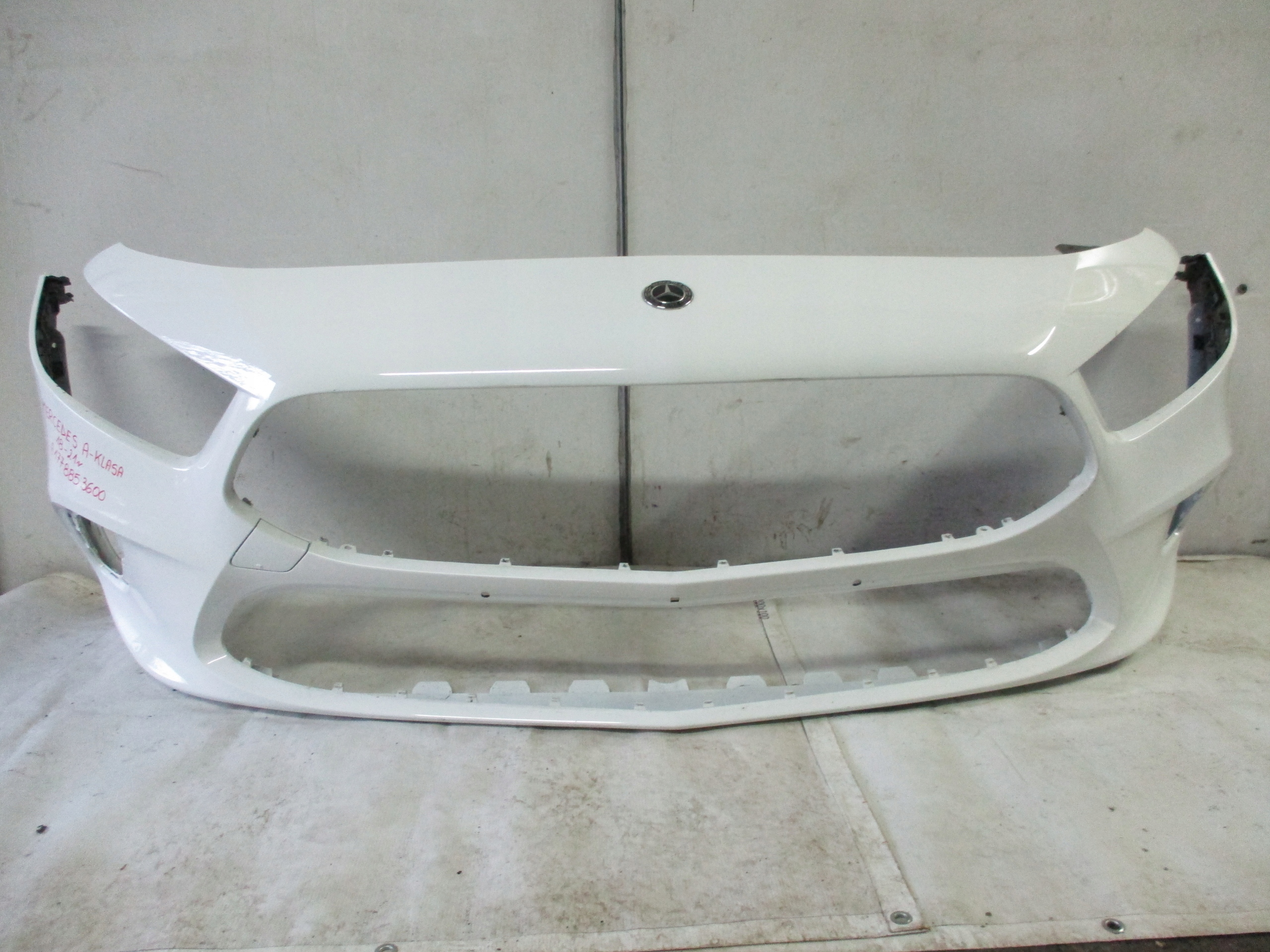 bumper front front Mercedes A -Klasa 18-21r A1778853600