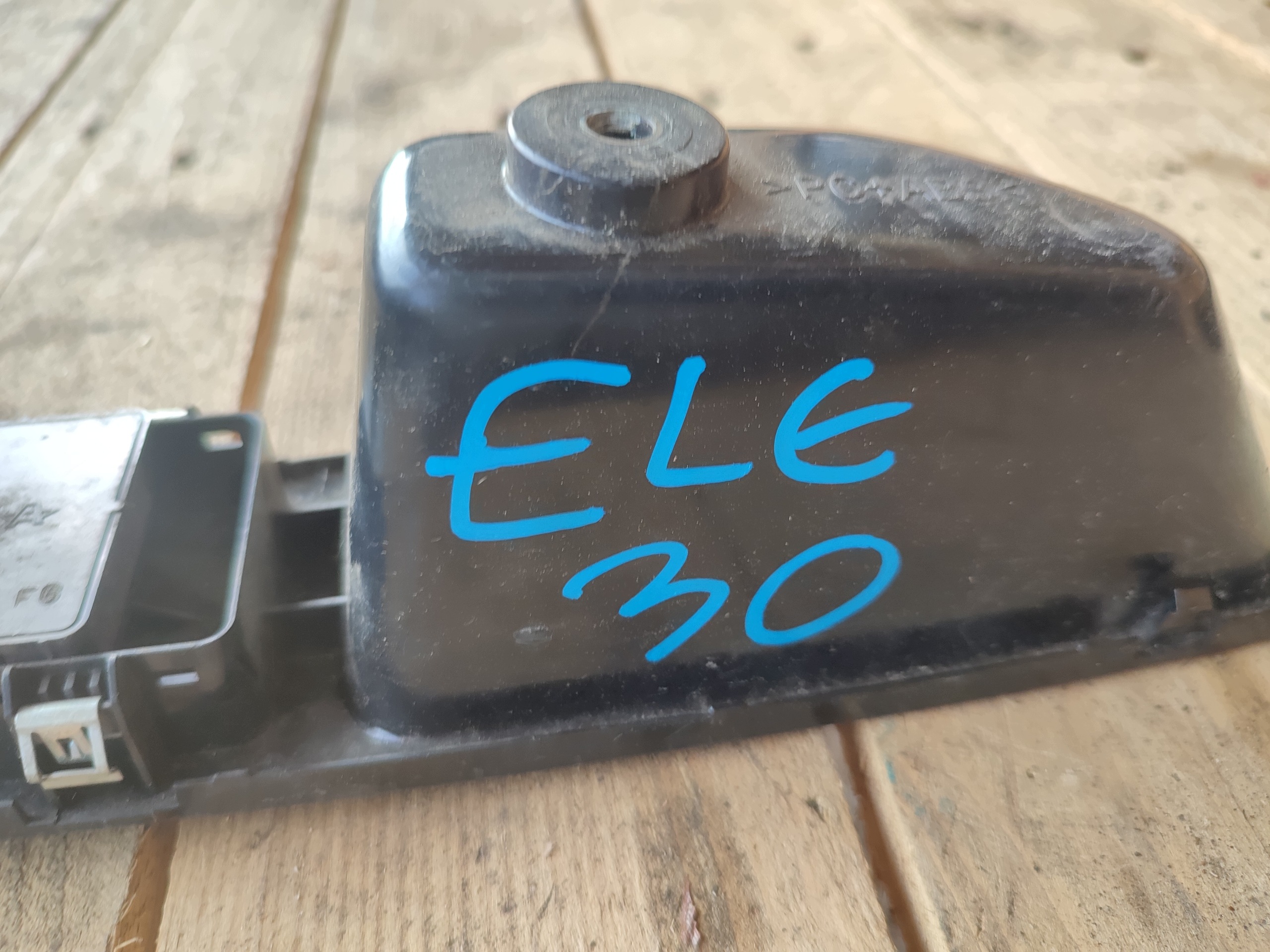 switch windows right front front IVECO DAILY 5801511735