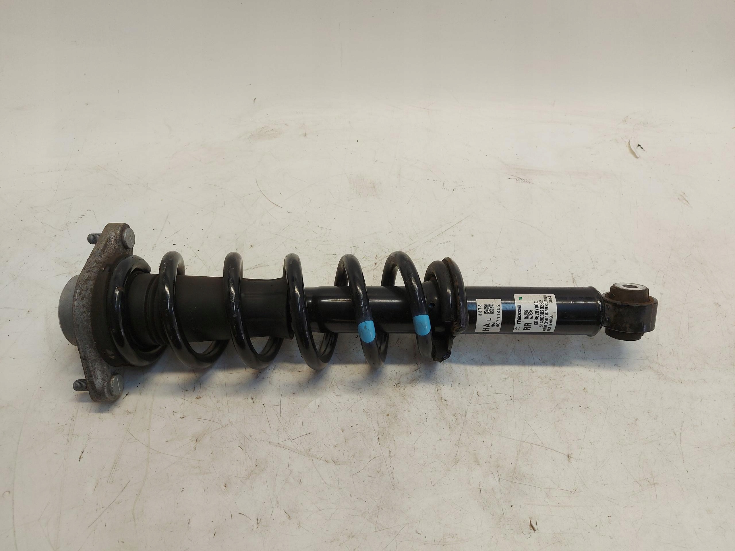 Mazda CX60 2023 shock absorber mcperson left rear part rear oryg kbb628700e