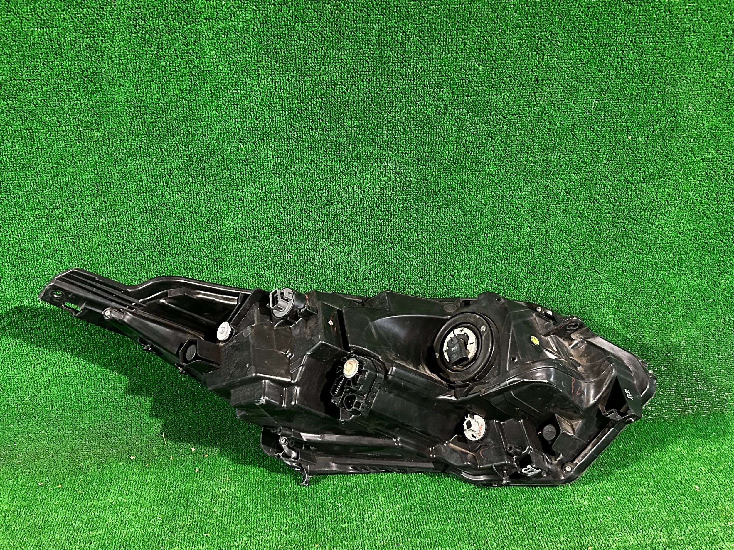 REFLEKTOR left HONDA HR-V ii FULL LED