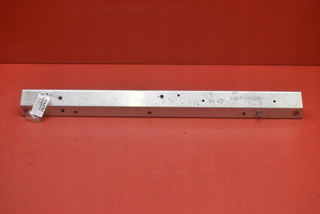 wall support of the front 4KE805341A AUDI E-TRON 55 408 KM 18-21