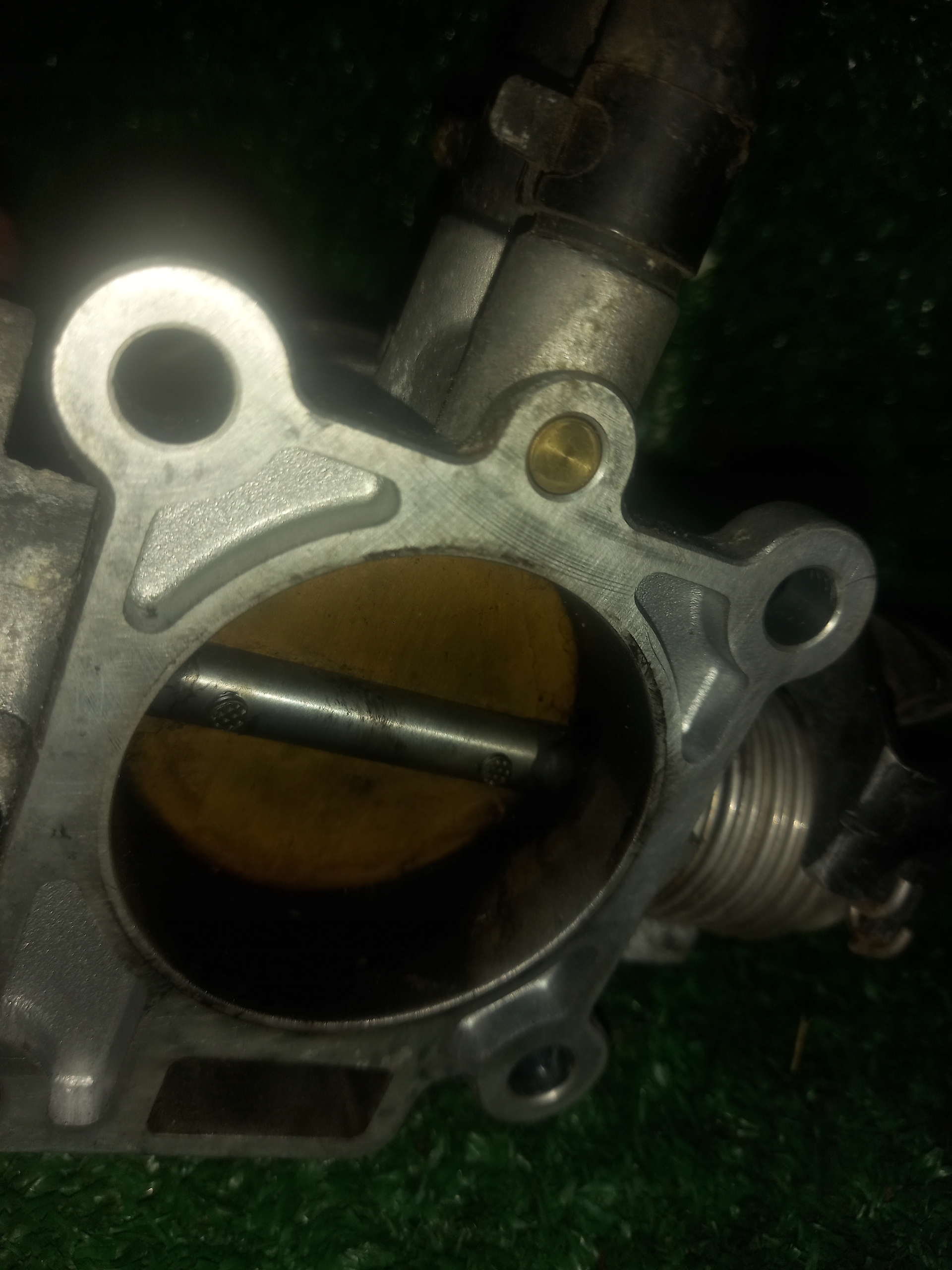 Valvola a farfalla KIA SPORTAGE 1 2.0 B 35170-22600