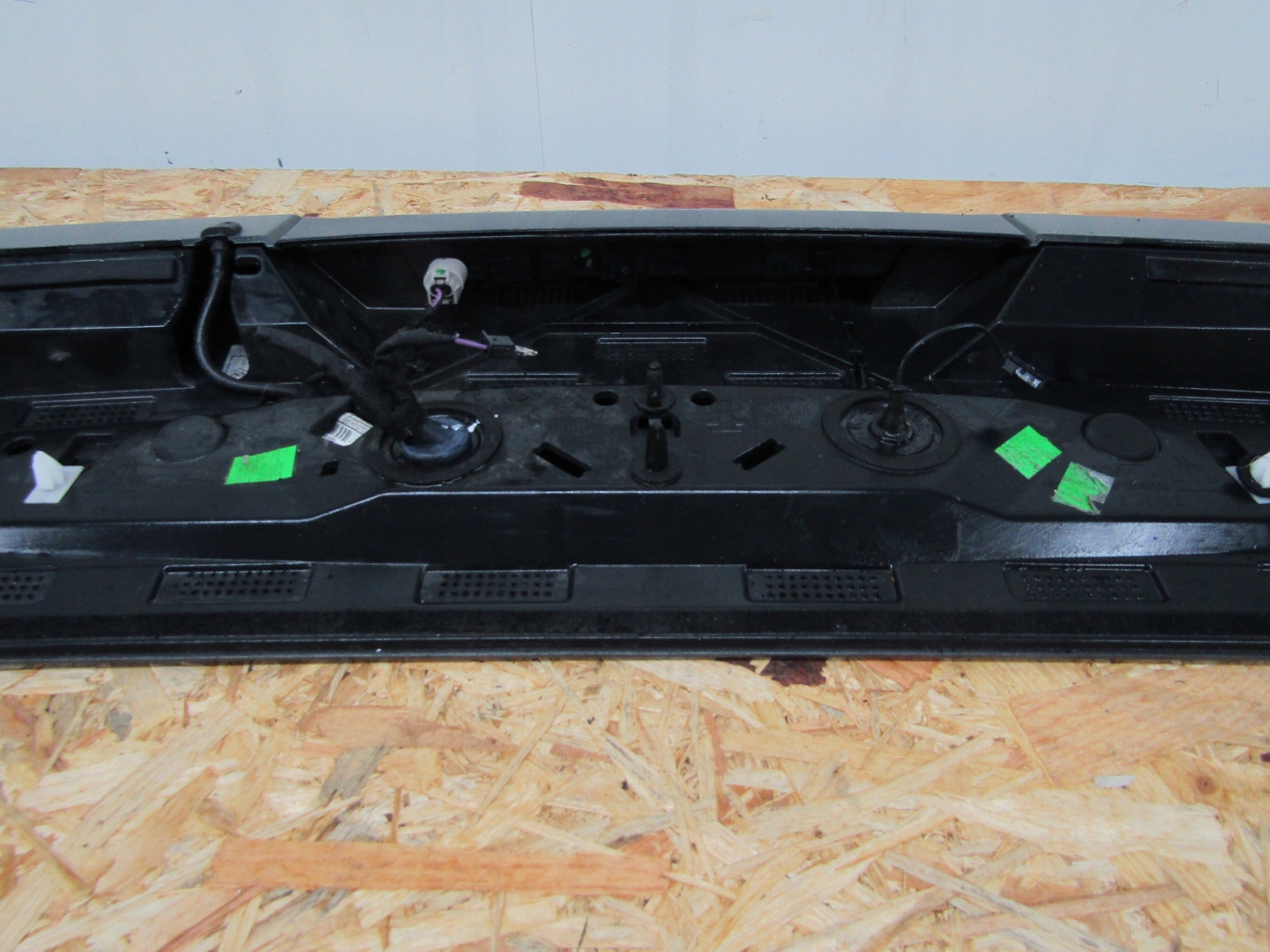 спойлер спойл крышки багажника opel ASTRA K V 15-18 универсал