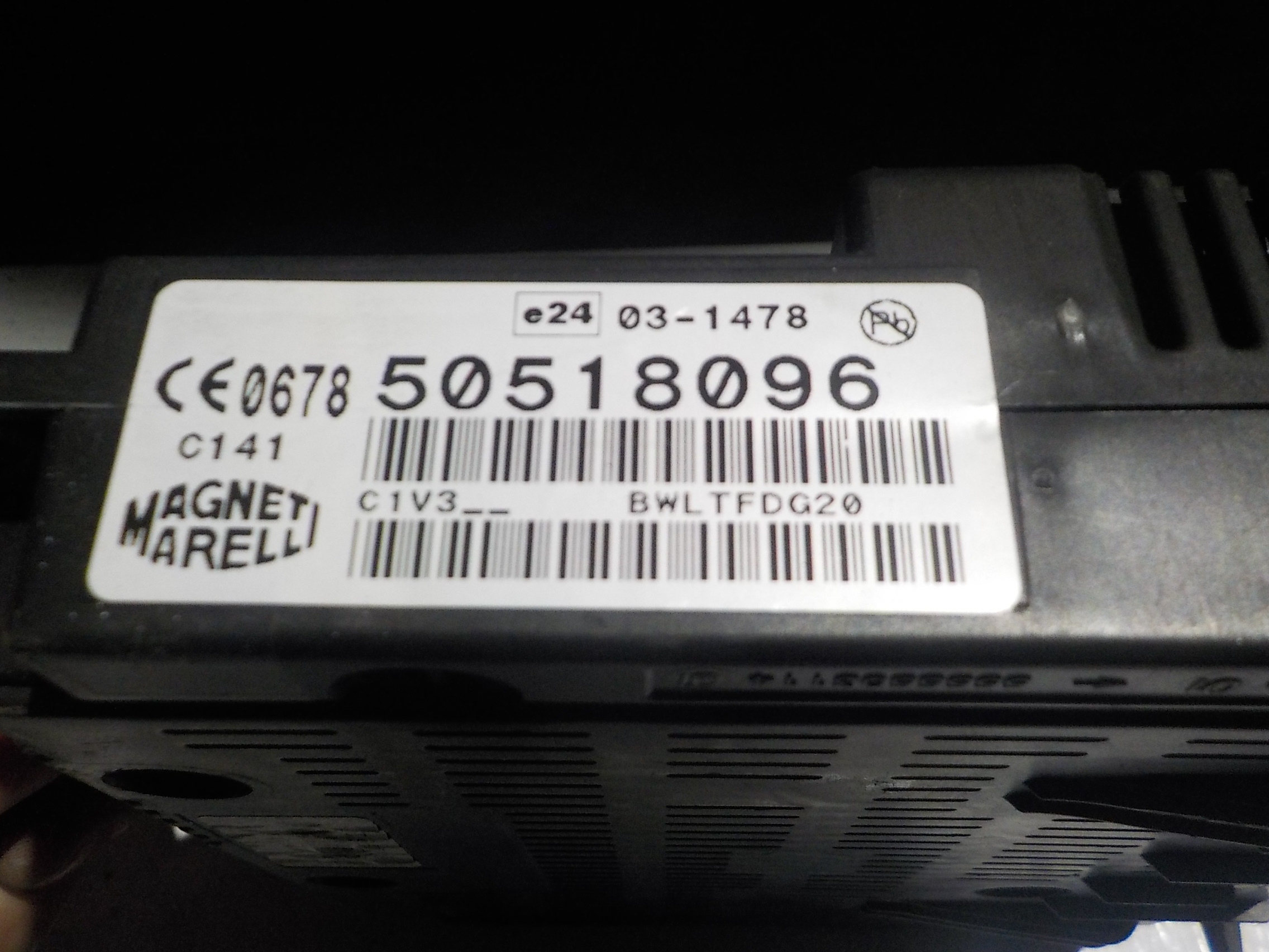 ALFA ROMEO MITO BSM BSI module BLUE ME control unit 50518096 B8P7