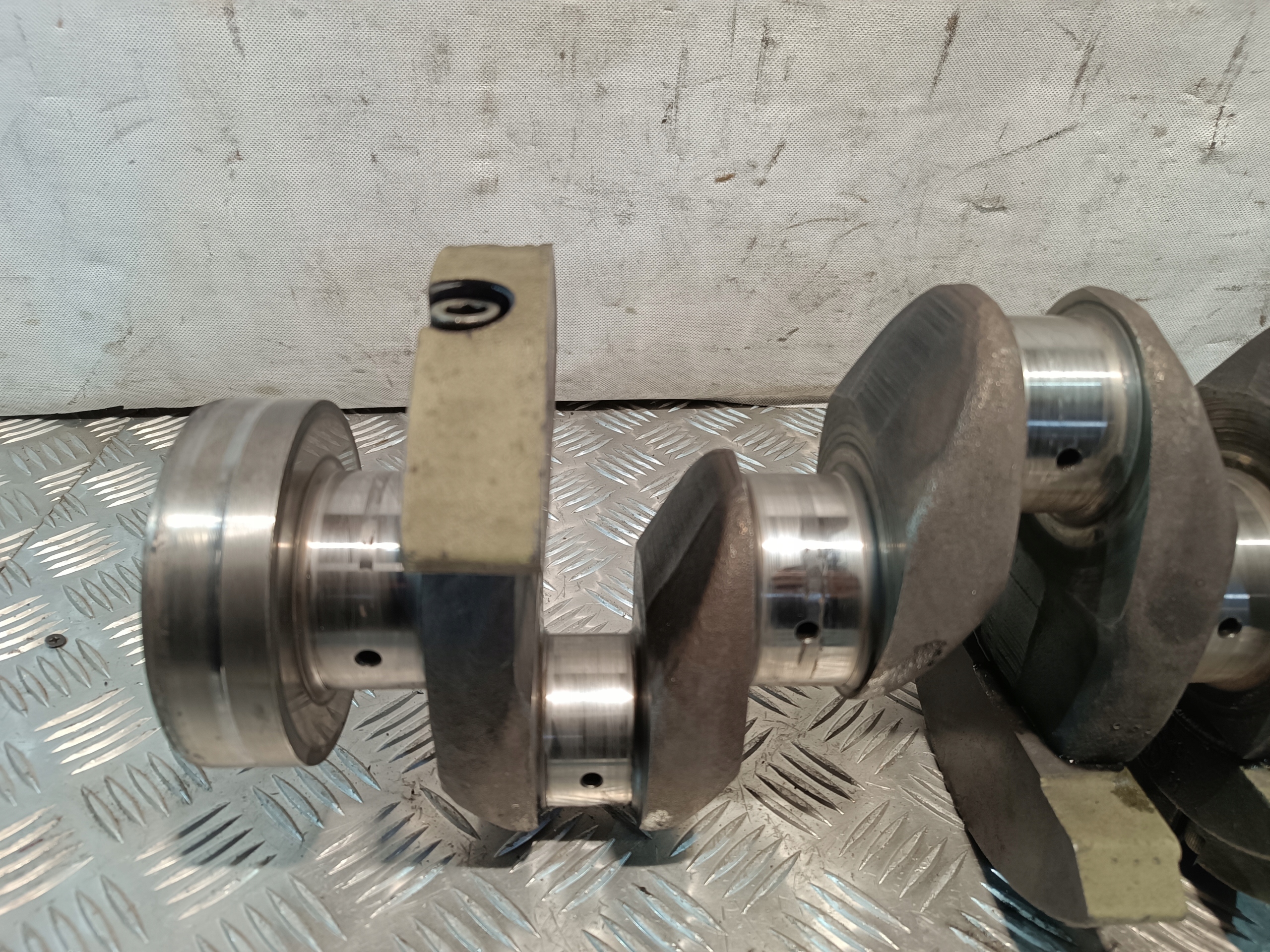 crank DEUTZ-FAHR F4L912W