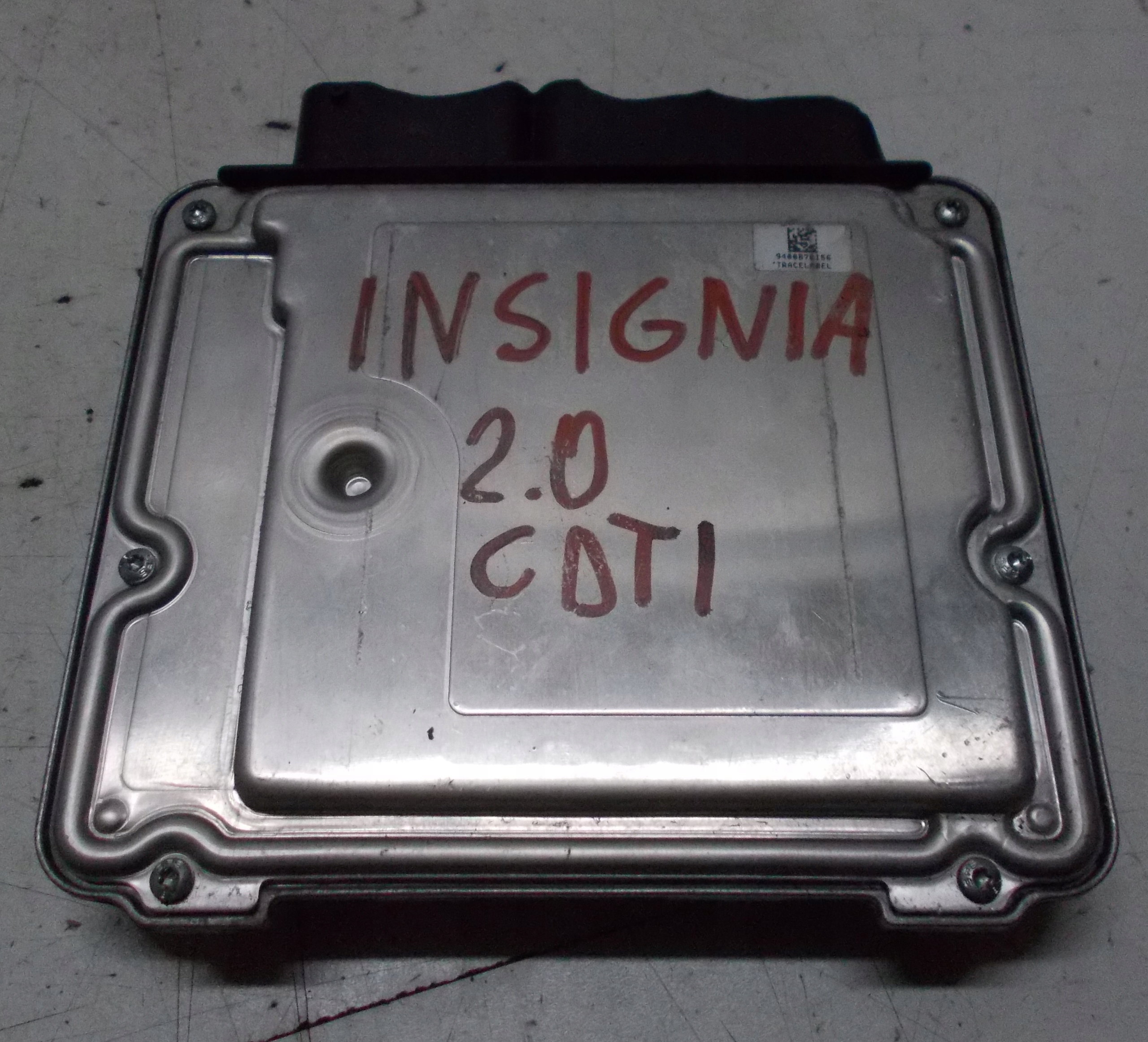 OPEL INSIGNIA A 2.0 CDTI computer control unit of the engine 55573330