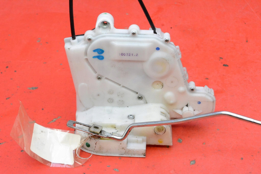 lock door right front front EU HONDA JAZZ 3 III 5D HB 08-15