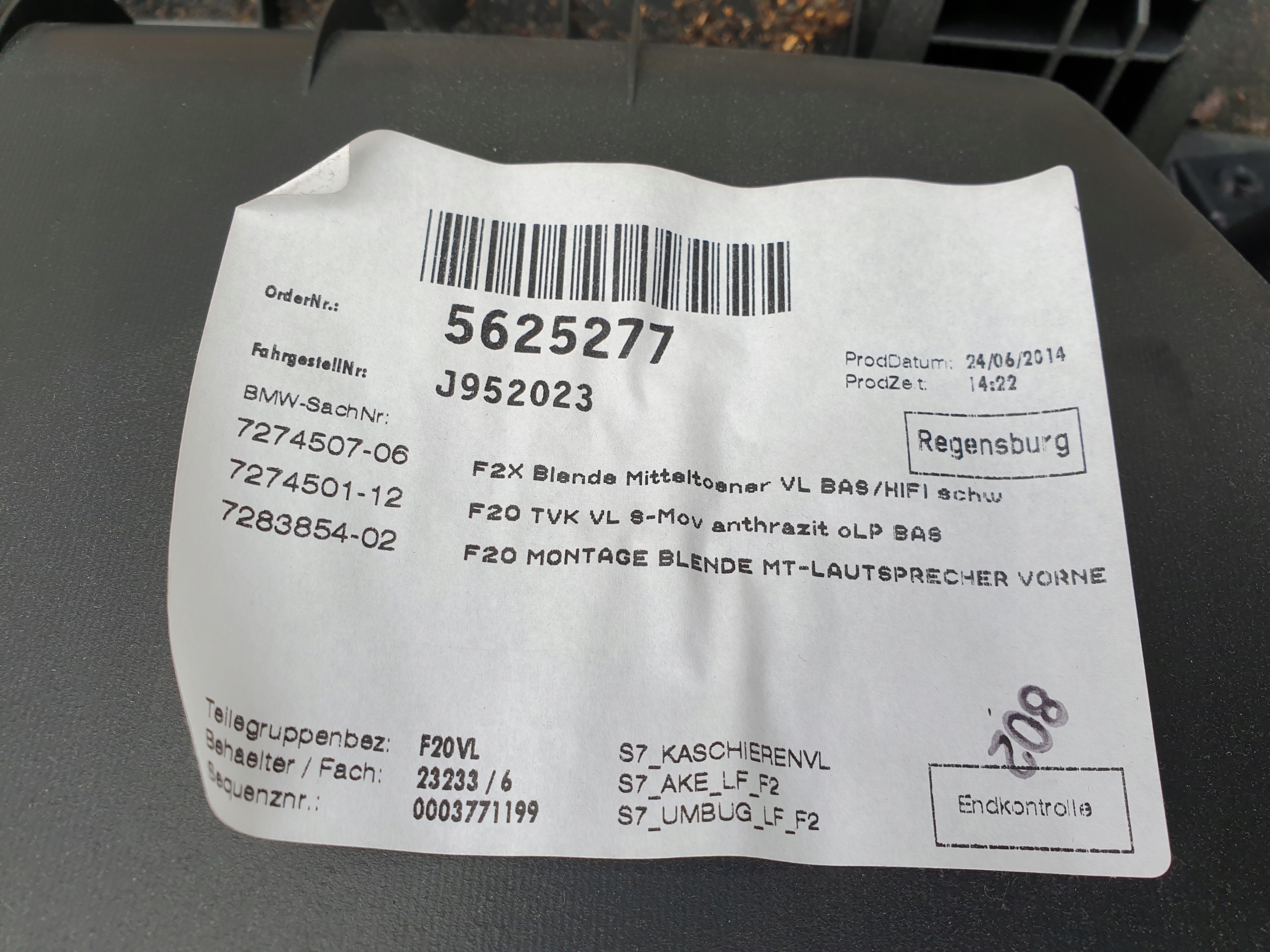 side upholstery left BMW 1 F20 2011- 5D