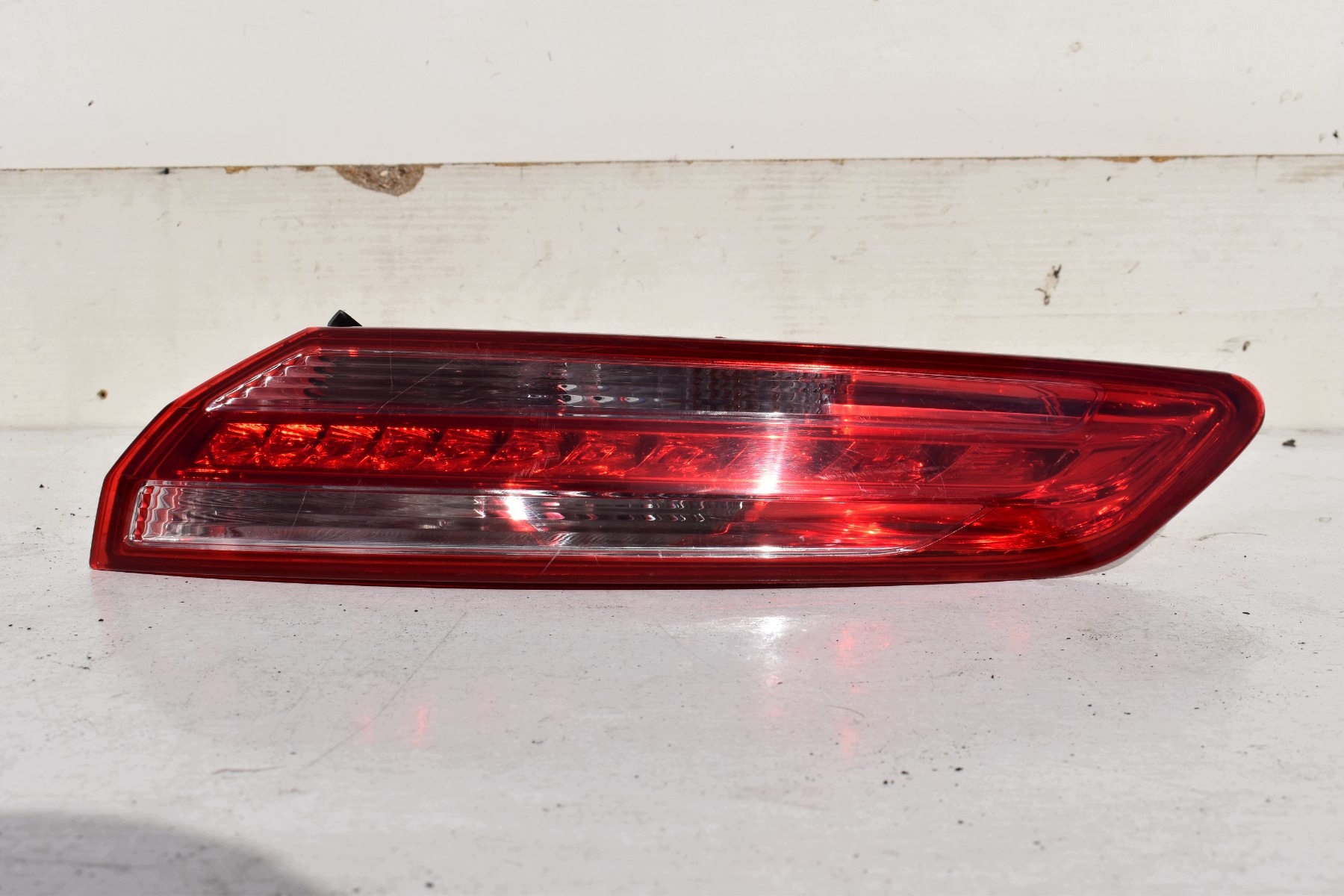 light right rear part RENAULT LAGUNA III COUPE 2008-2015 265500005R EU