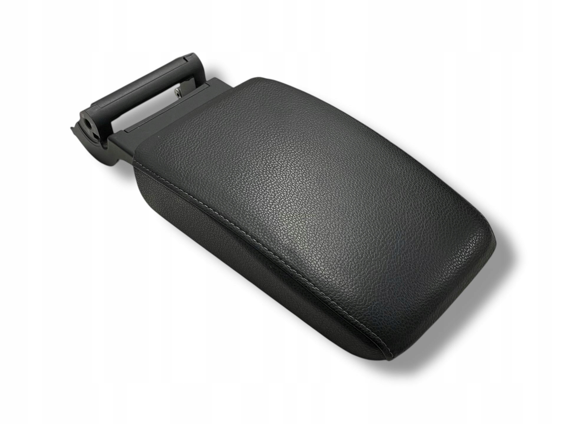 armrest tunelu srodkowego Volkswagen Scirocco 3 facelift 2014