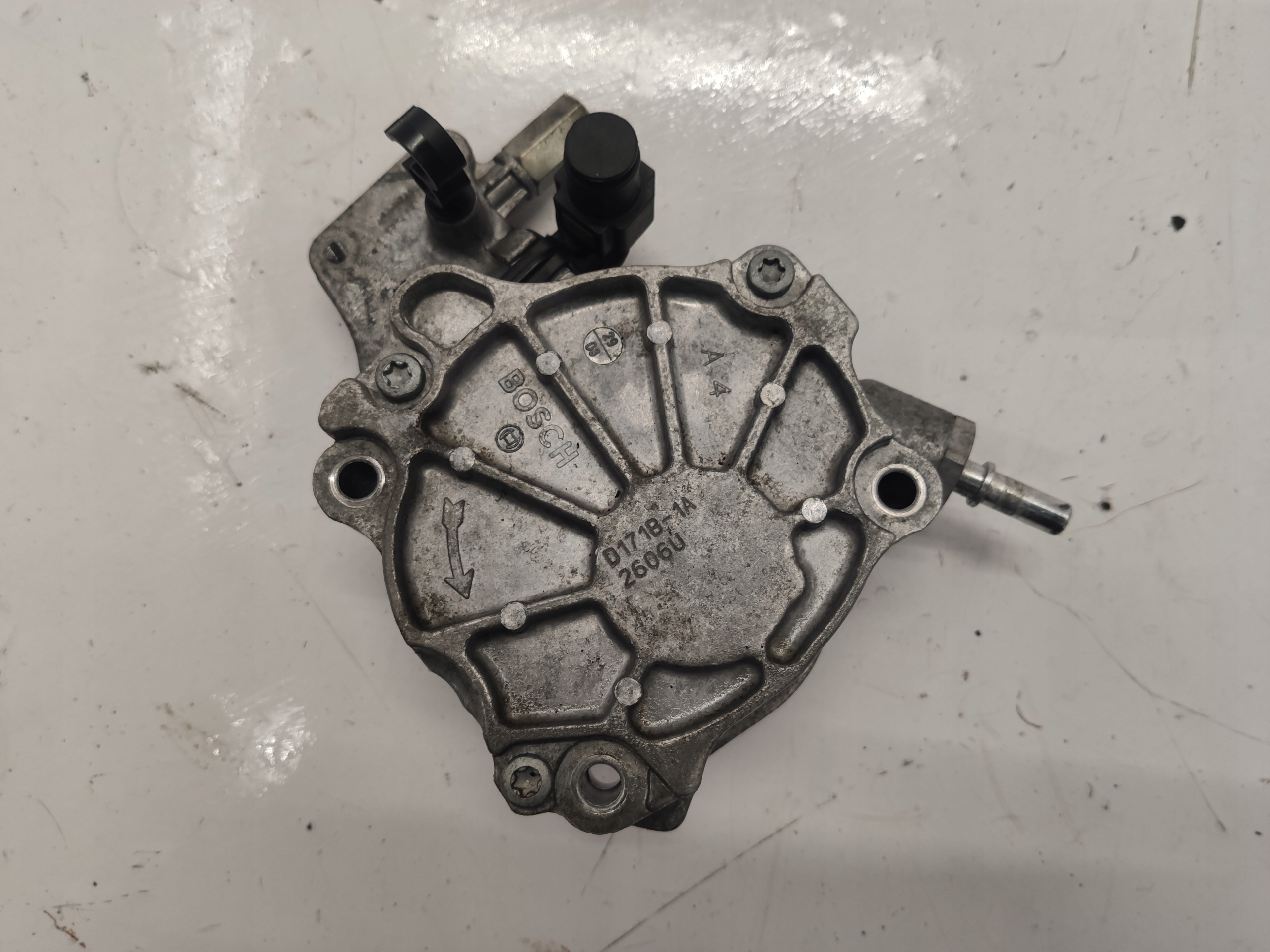 Bosch D171B-1B насос вакум