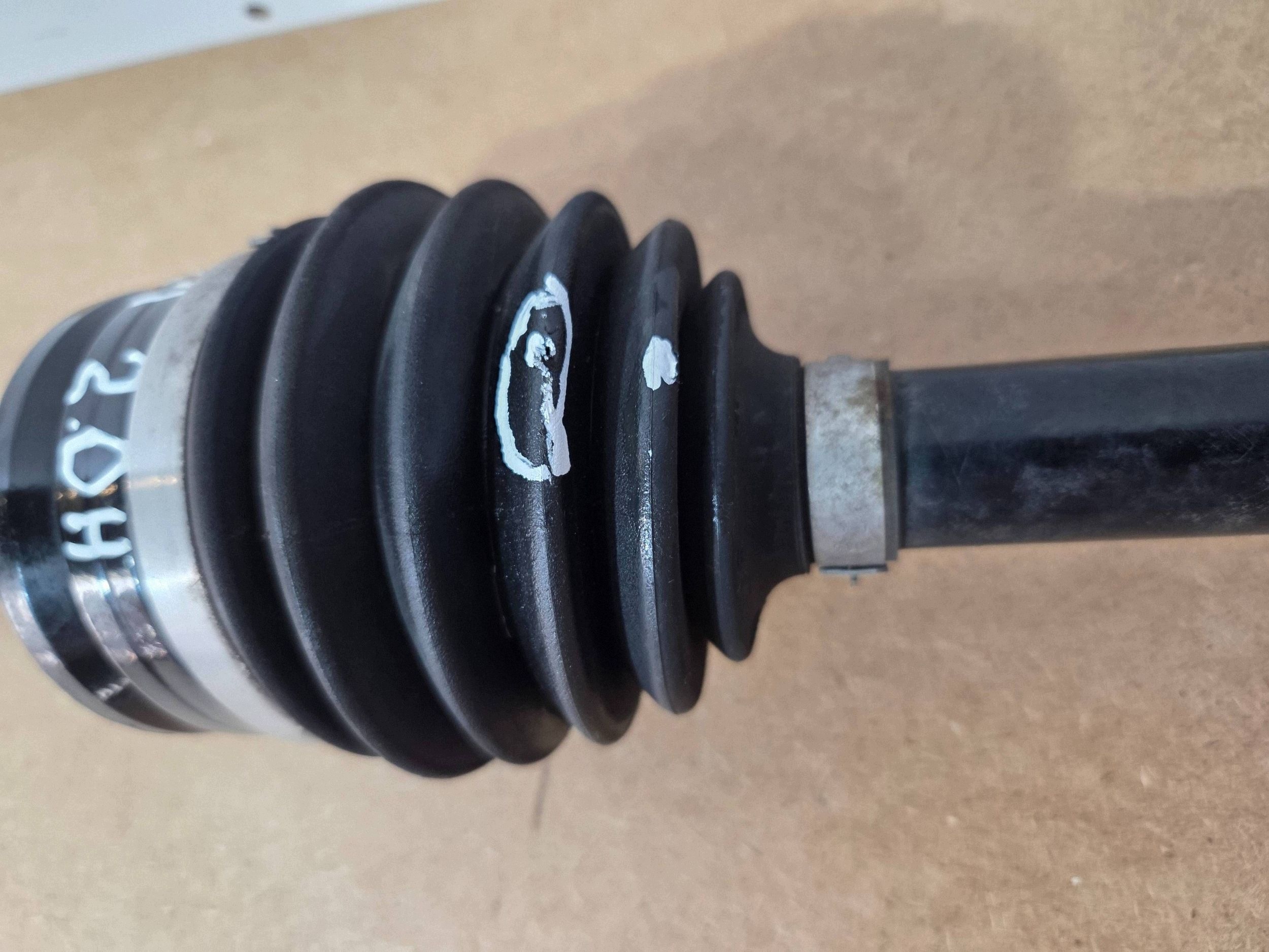 Toyota Corolla E21 2,0 Hybrid 2019-2022 semi-axis right (P899)