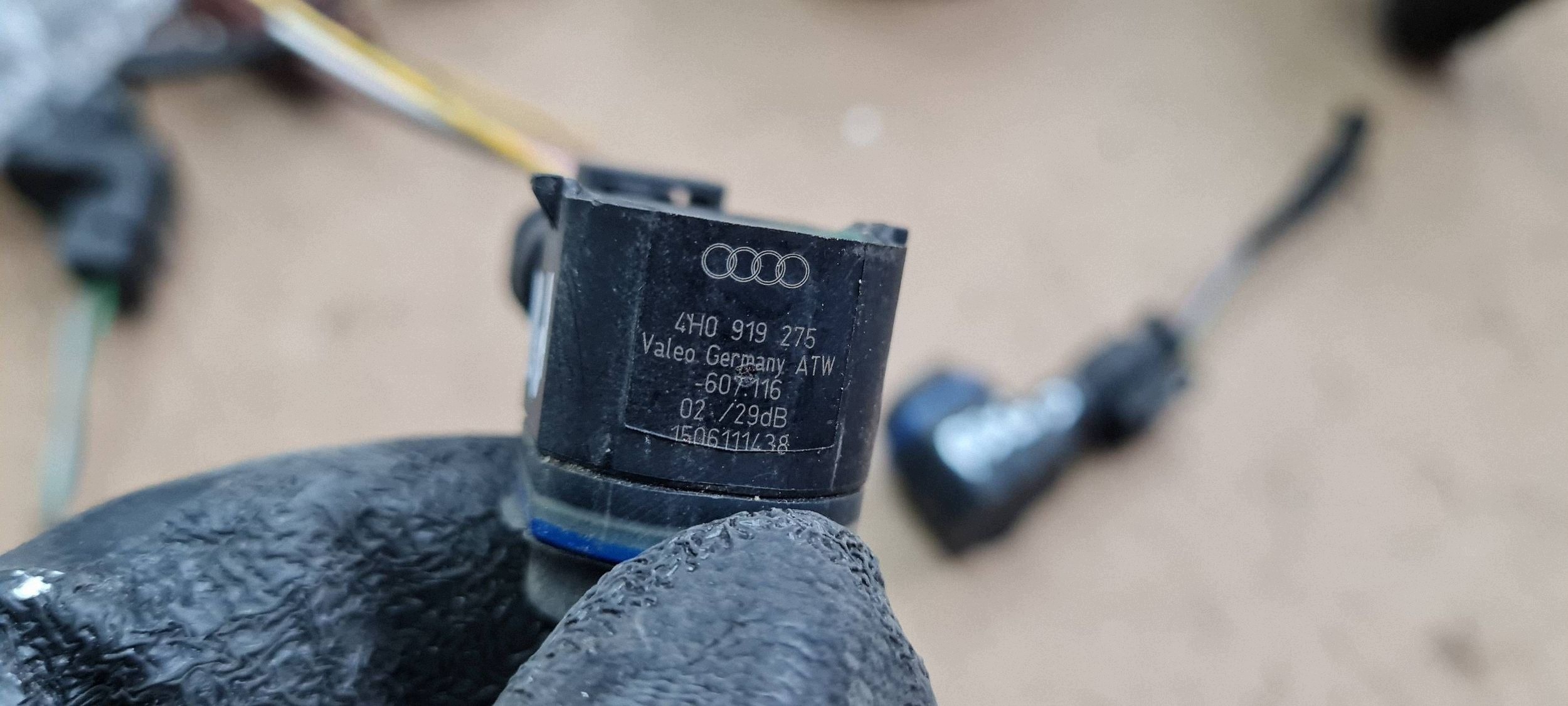 A6 C7 4G sensor PDC connecting spoiler A7 4G A5 8T A4 B8 Q5 8R 4H0919275