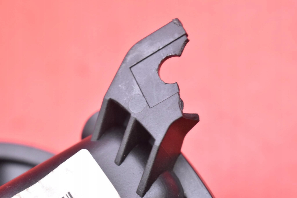 DMUCHAWA Lüfter des lüfters EU 13335075 OPEL CORSA D 06-11