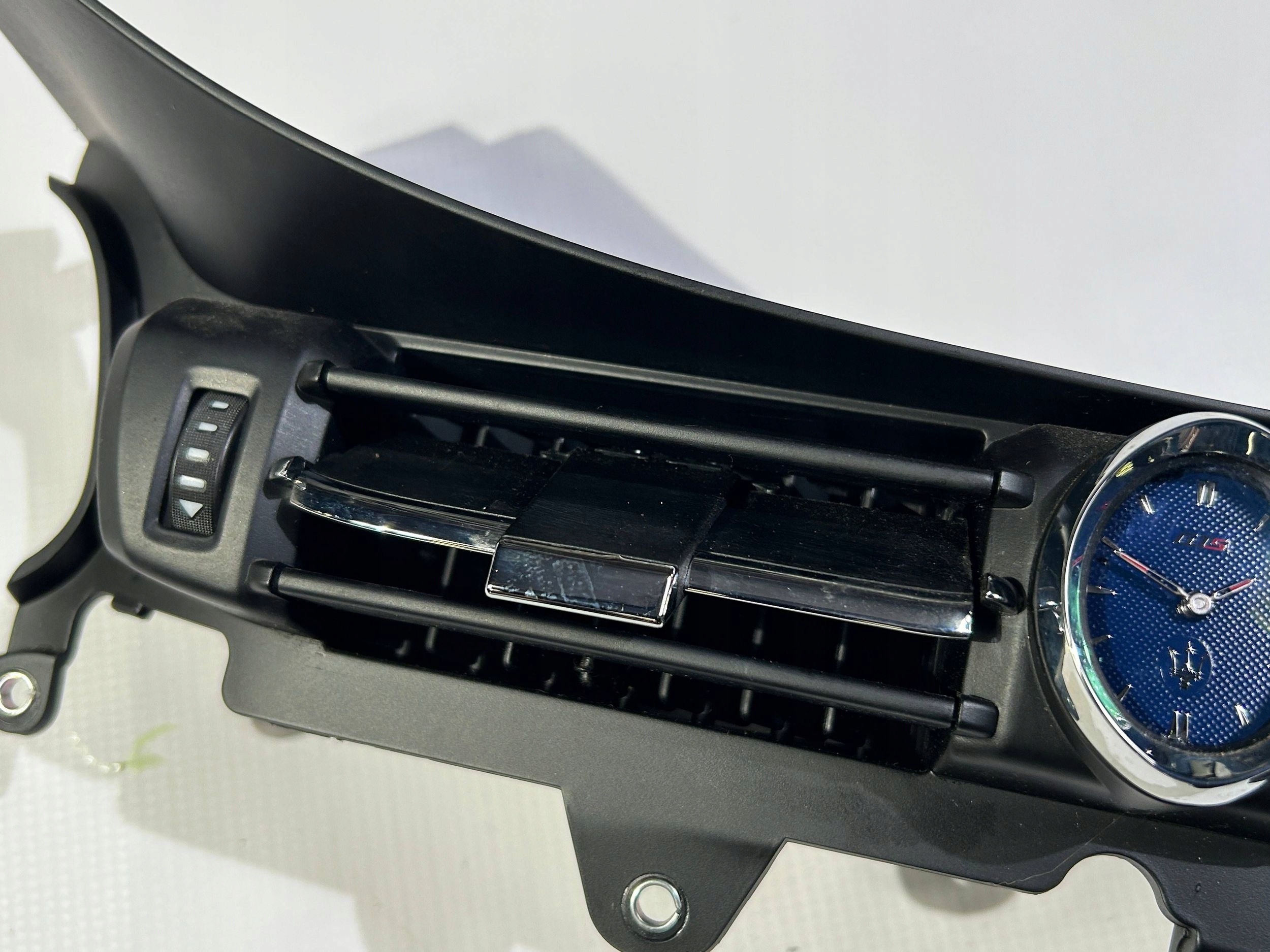 декор молдинг MASERATI QUATTROPORTE 2013-