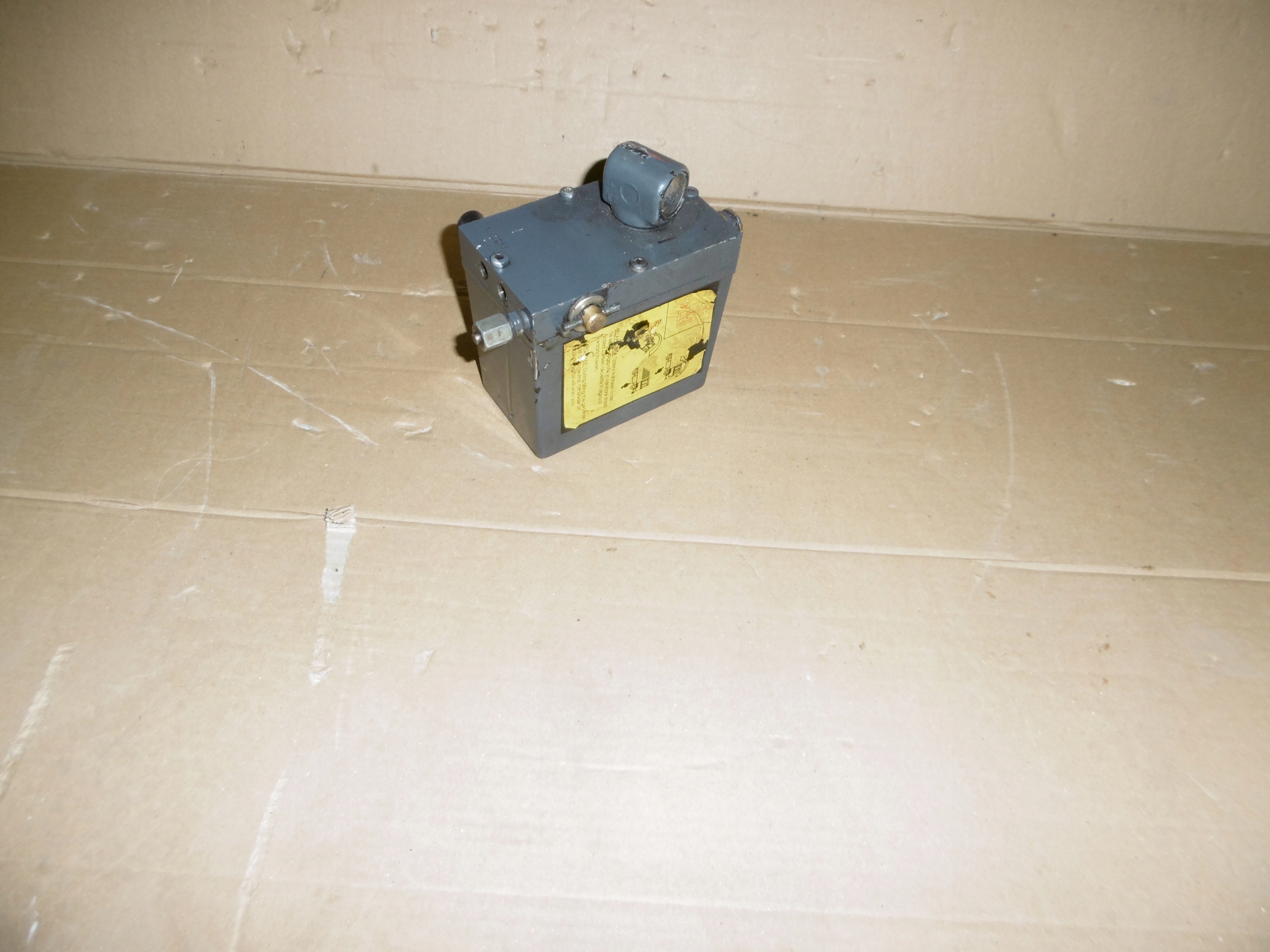 POMPKA PODNOSZENIA KABINY DAF XF 95 XF 105