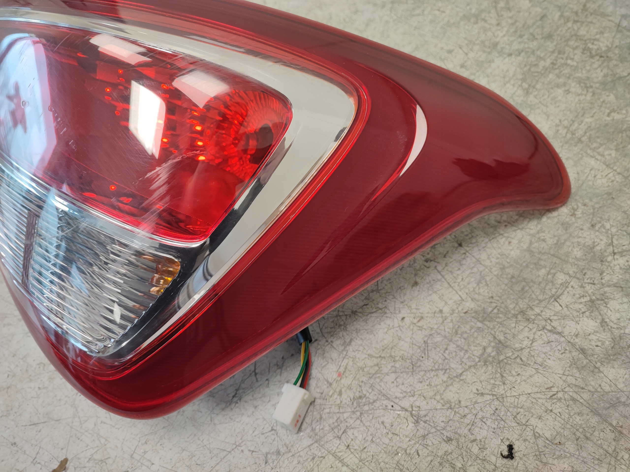 light right rear part HYUNDAI I10 II 92402-B9000