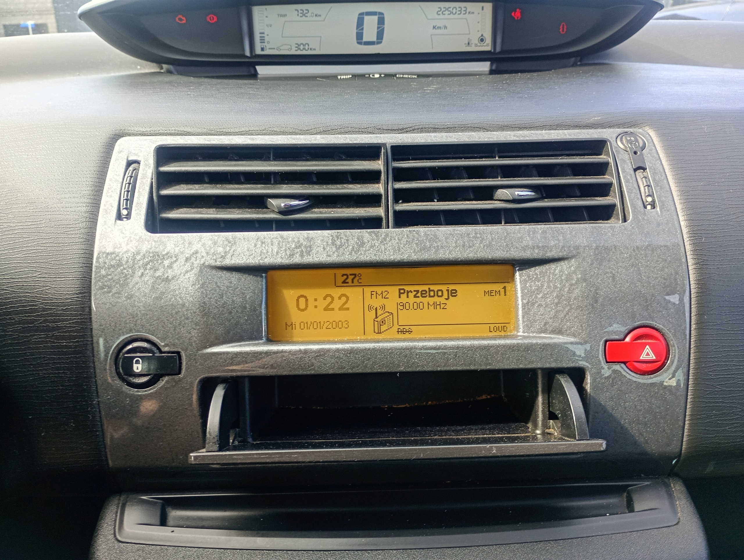EKRAN Schermo RADIA Citroen C4 1 e 04-10