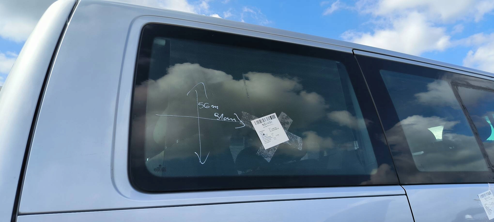 window bodywork right rear part VOLKSWAGEN TRANSPORTER T5 CARAVELLE