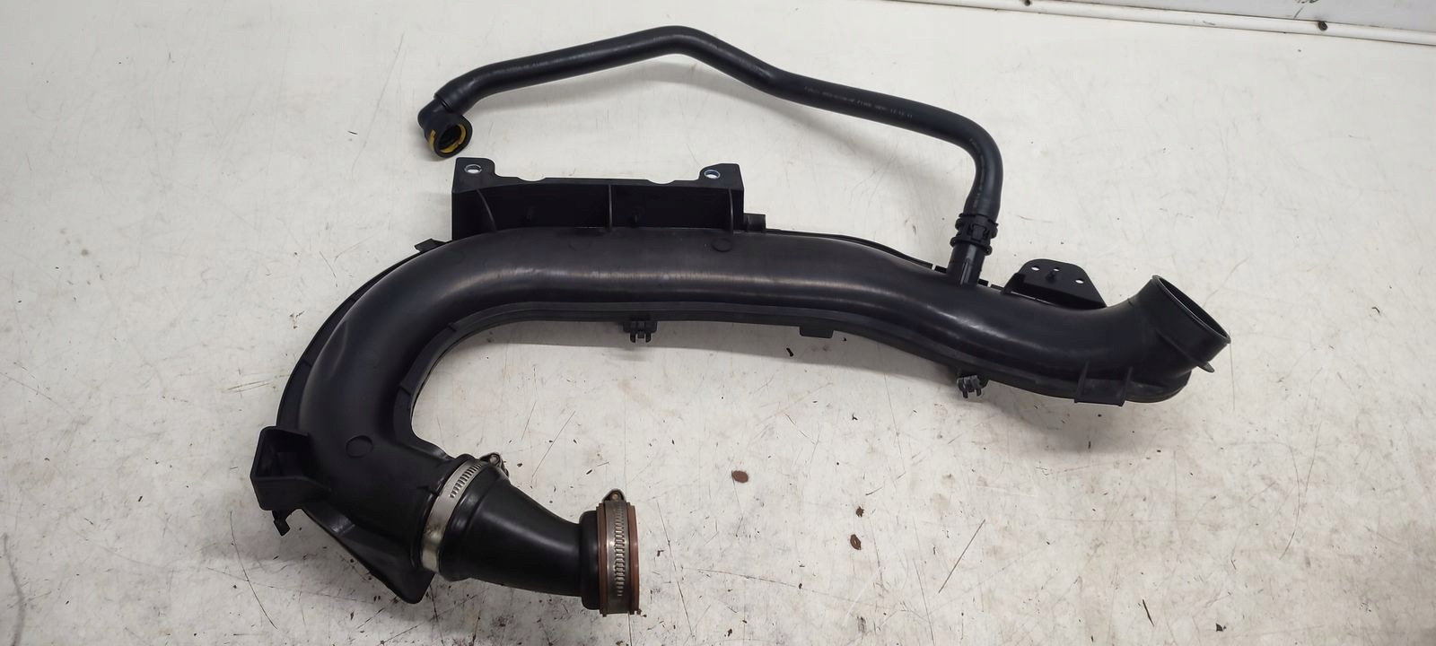 hose wiring air pipe Ford Focus MK3 2,0 TDCI