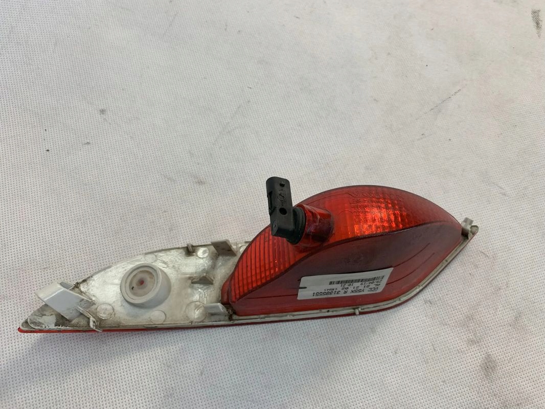 Volvo V40 12r Odblask light rear part right v 40 2012 31395551 10.24