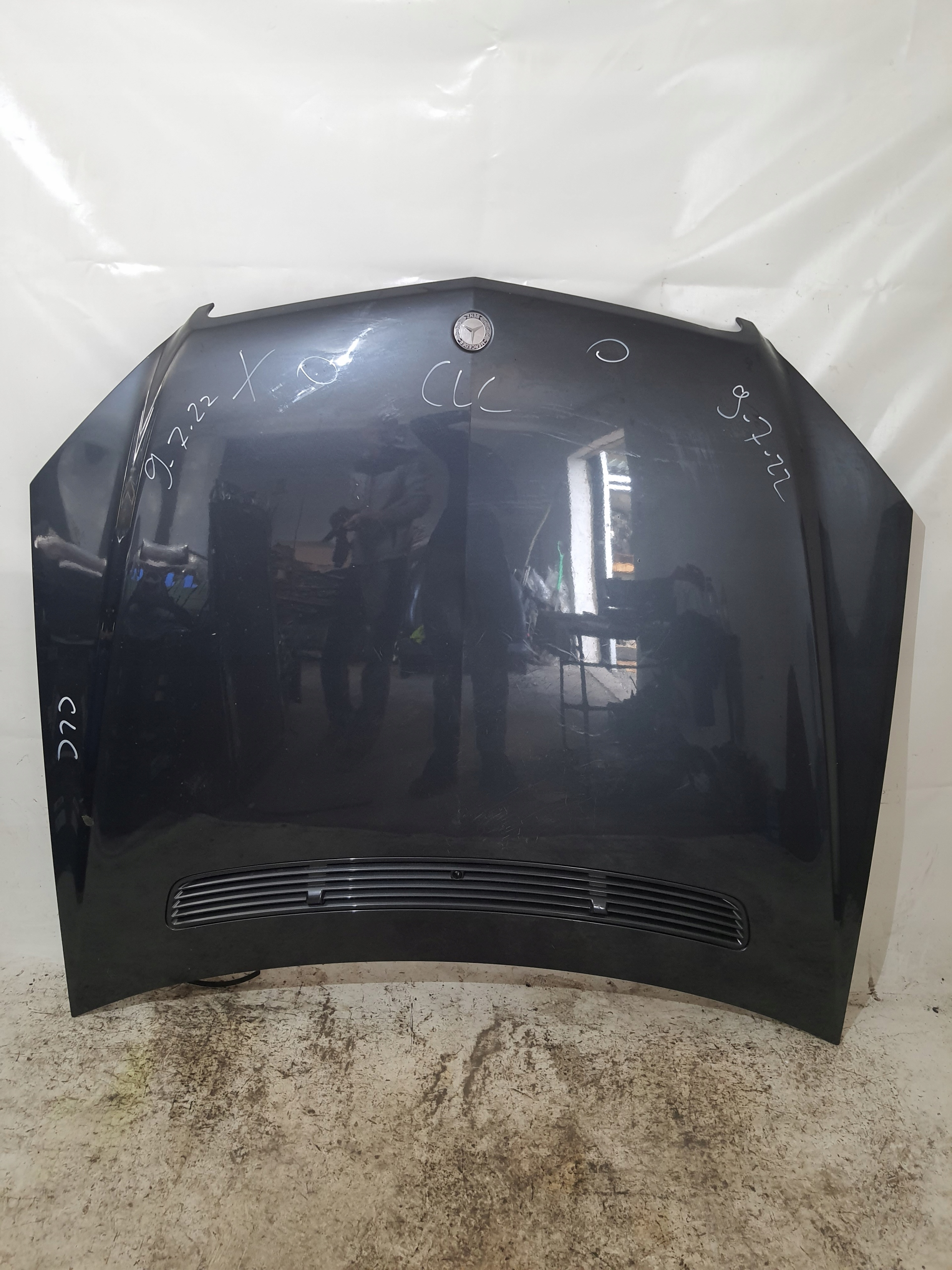 MERCEDES CLC 08-12 c755 капот