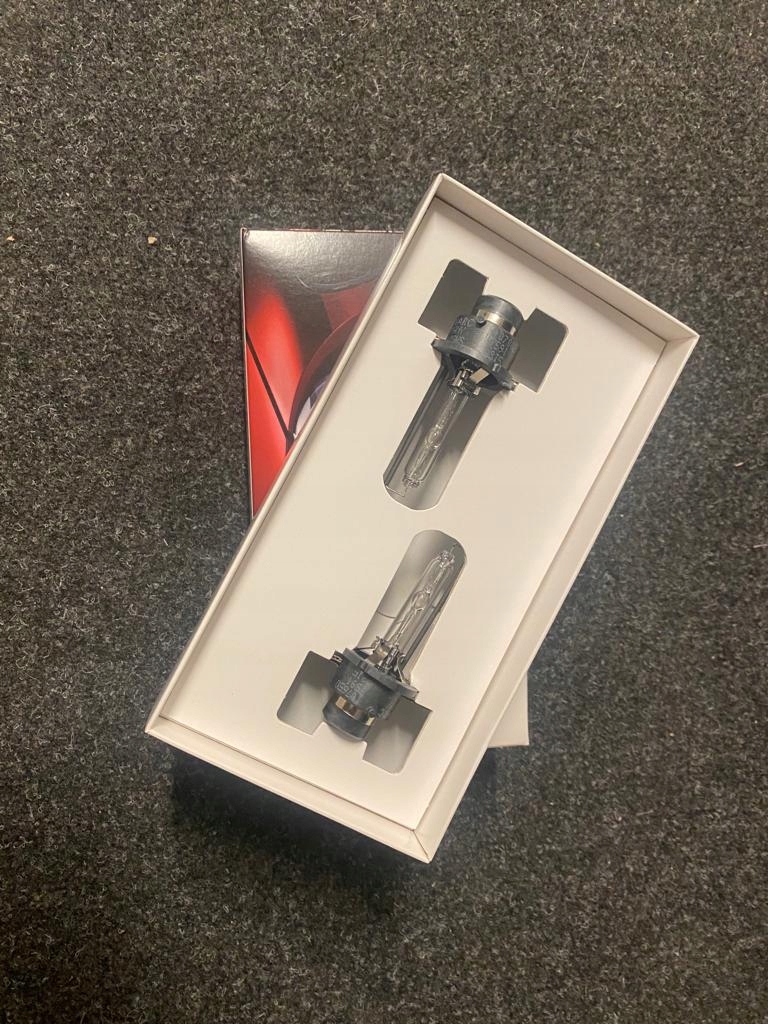 63112338066 - КПЛ. ксеноновые лампы для BMW E60