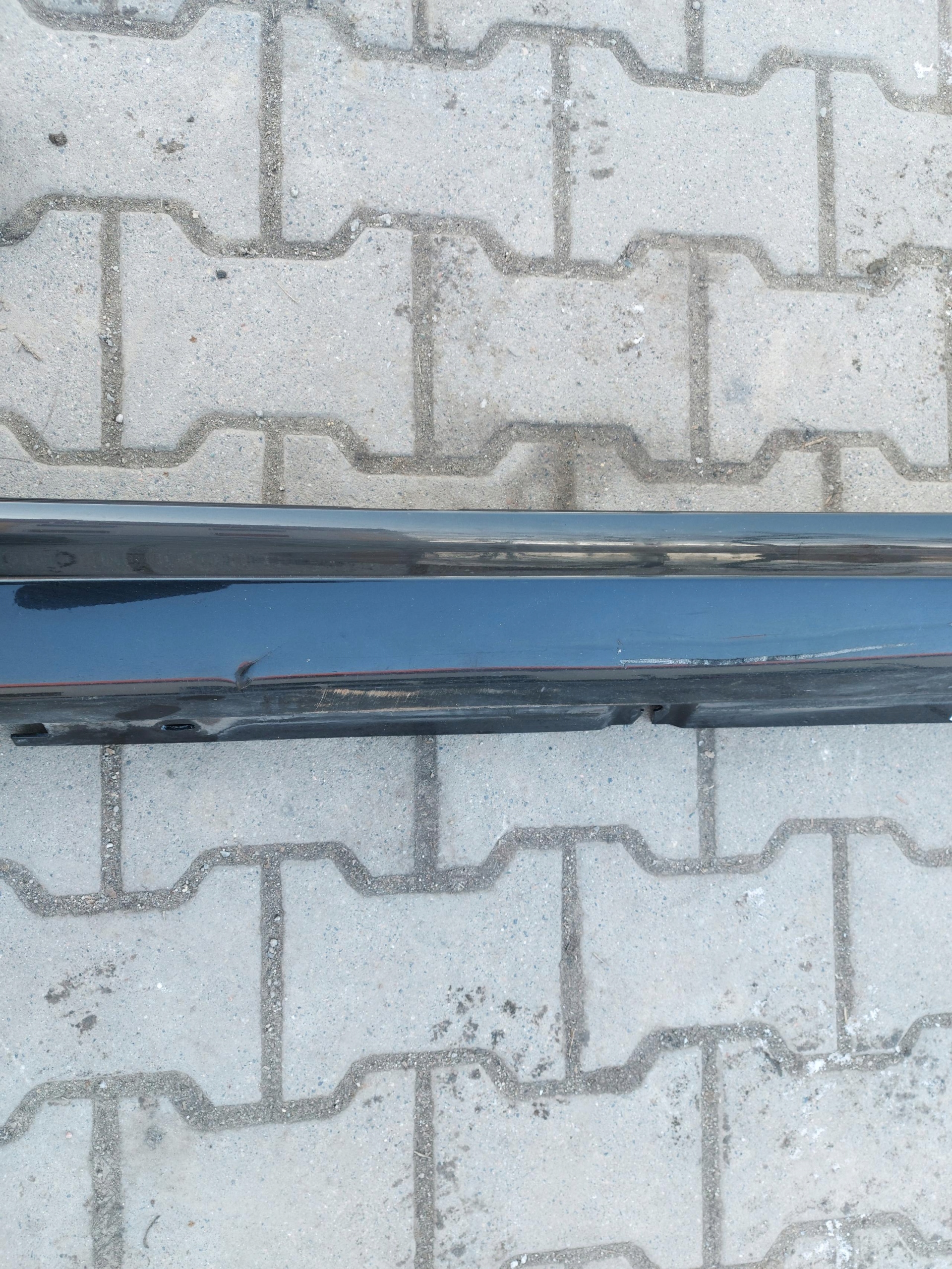 BMW G30 530E moulding threshold right 8069048