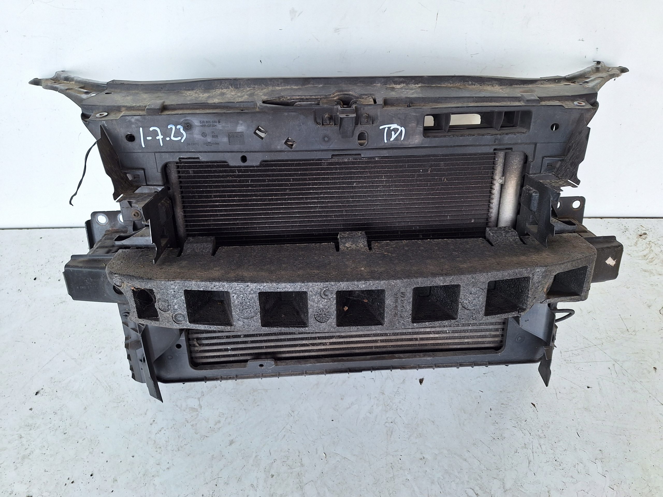 SKODA FABIA II LIFT 10-14 support panel for radiators TDI