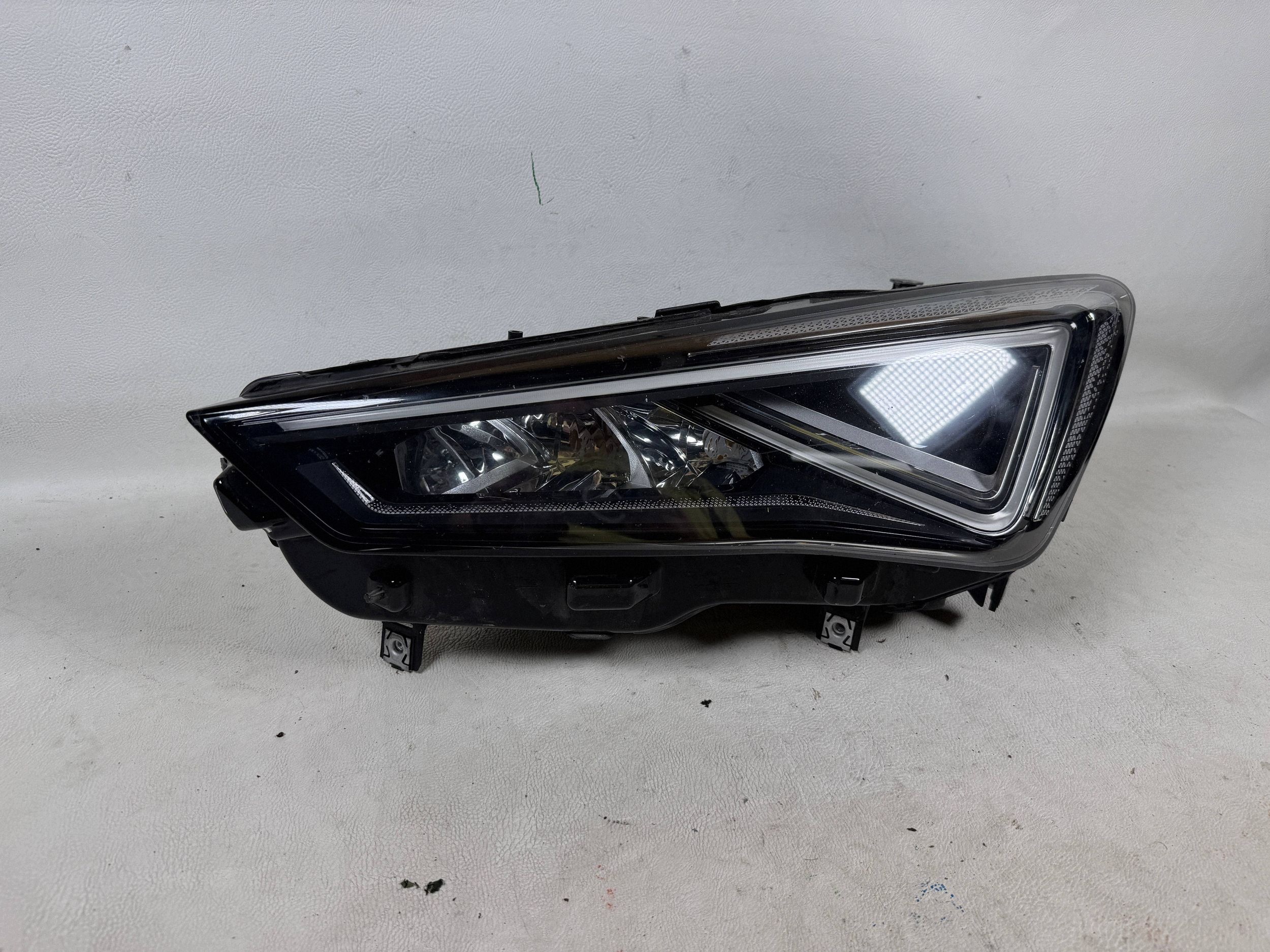 Seat Terraco 6FJ 19- light left front front