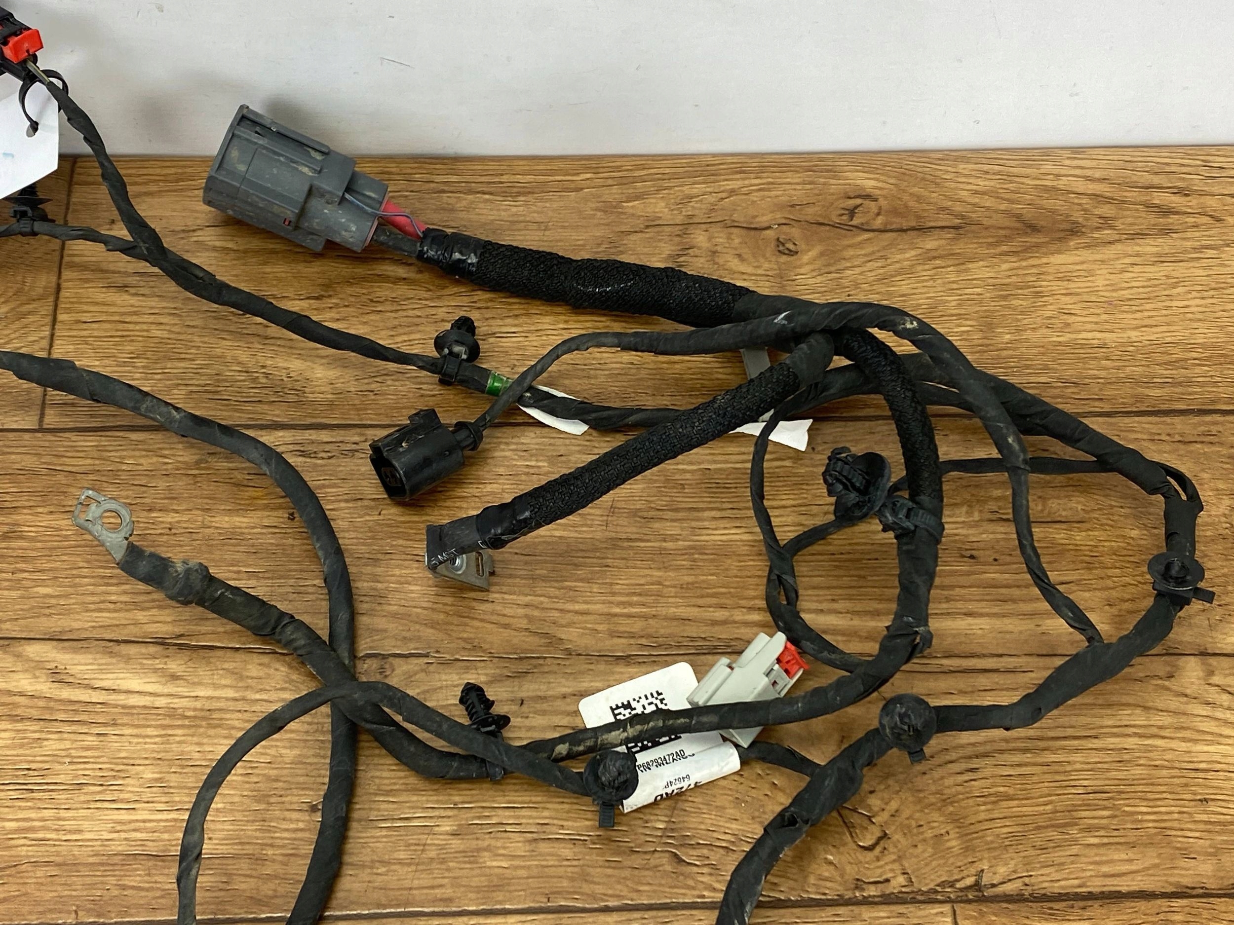 bundle electrical support panel for radiators fan Dodge Ram 1500 2019+