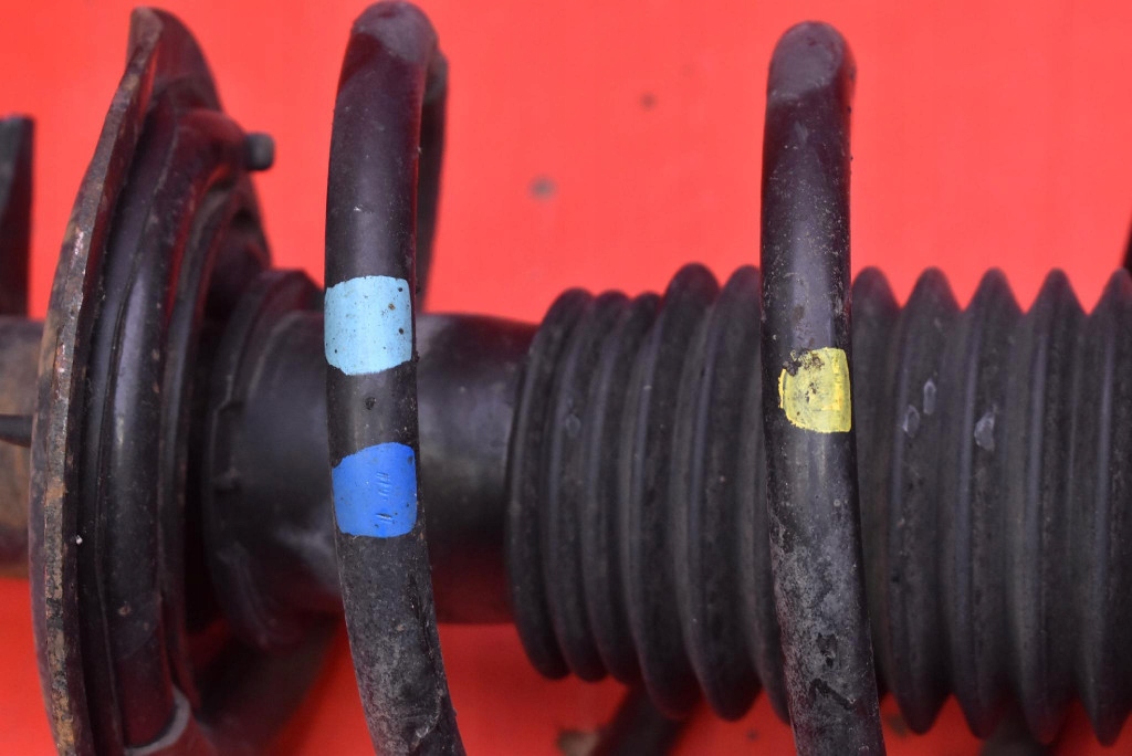 shock absorber right front KIA CEED 2 II 1.6 CRDI 135 KM LIFT 15-18
